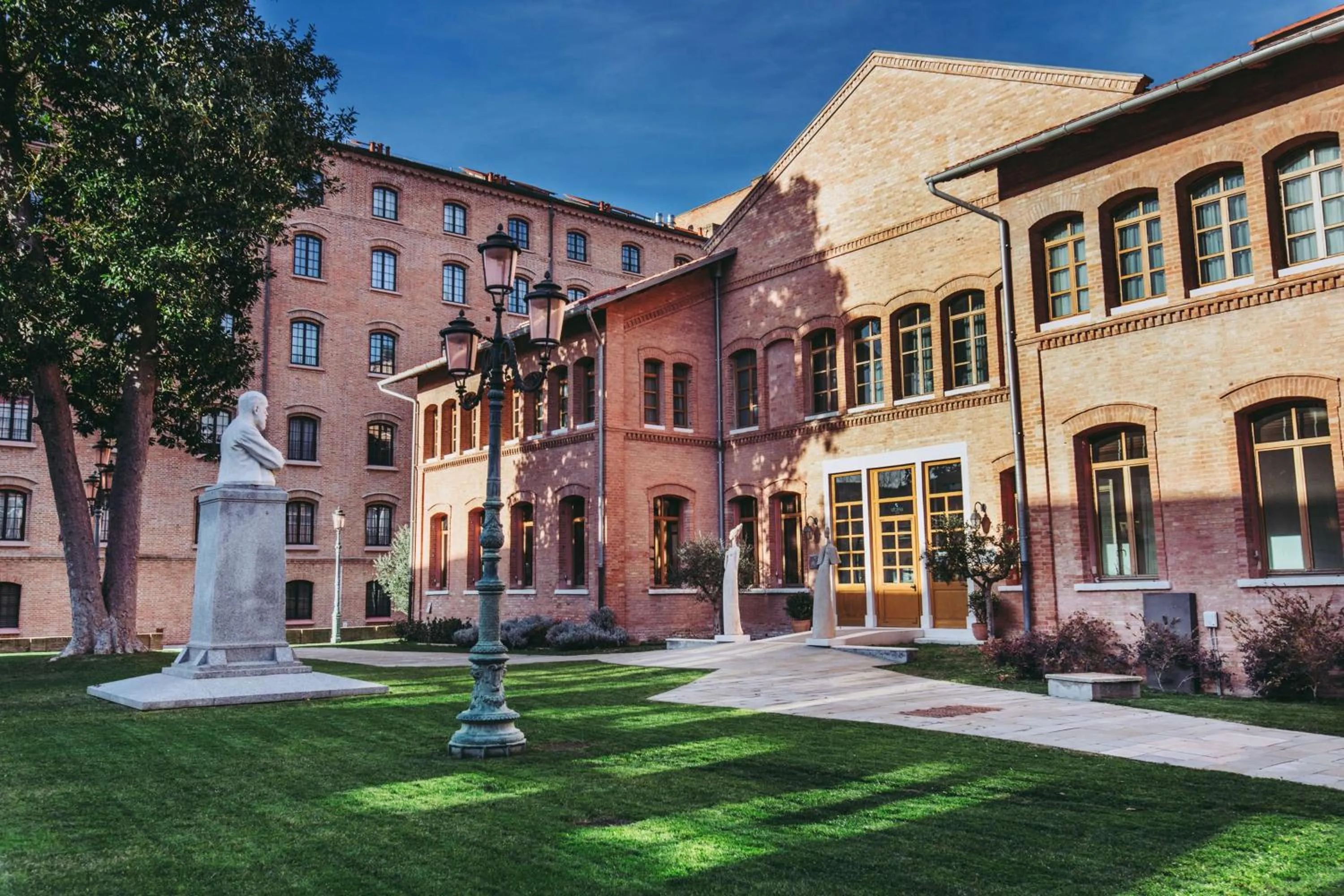 Property building in Hilton Molino Stucky Venice