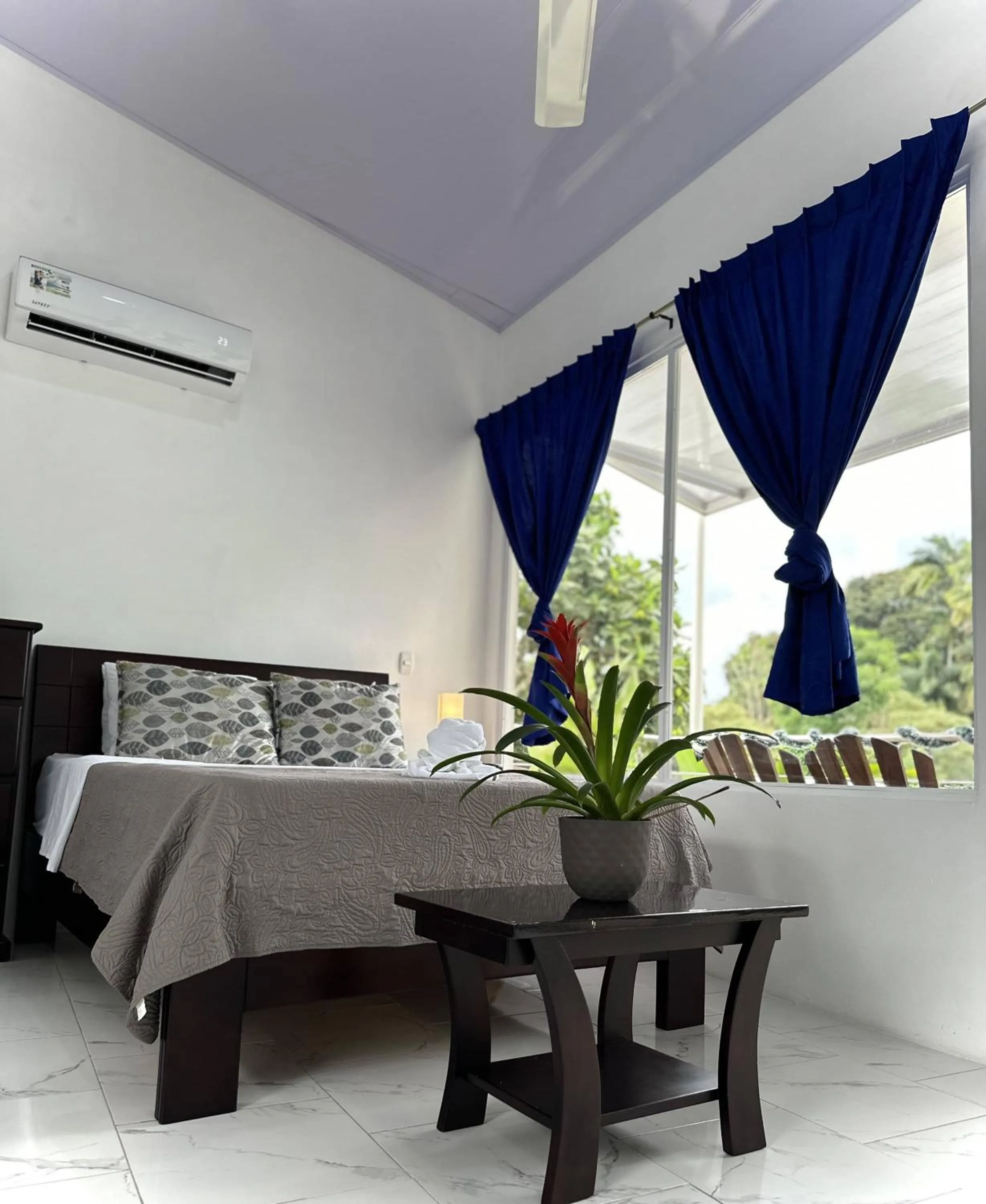 Bed in Hotel Serendipity