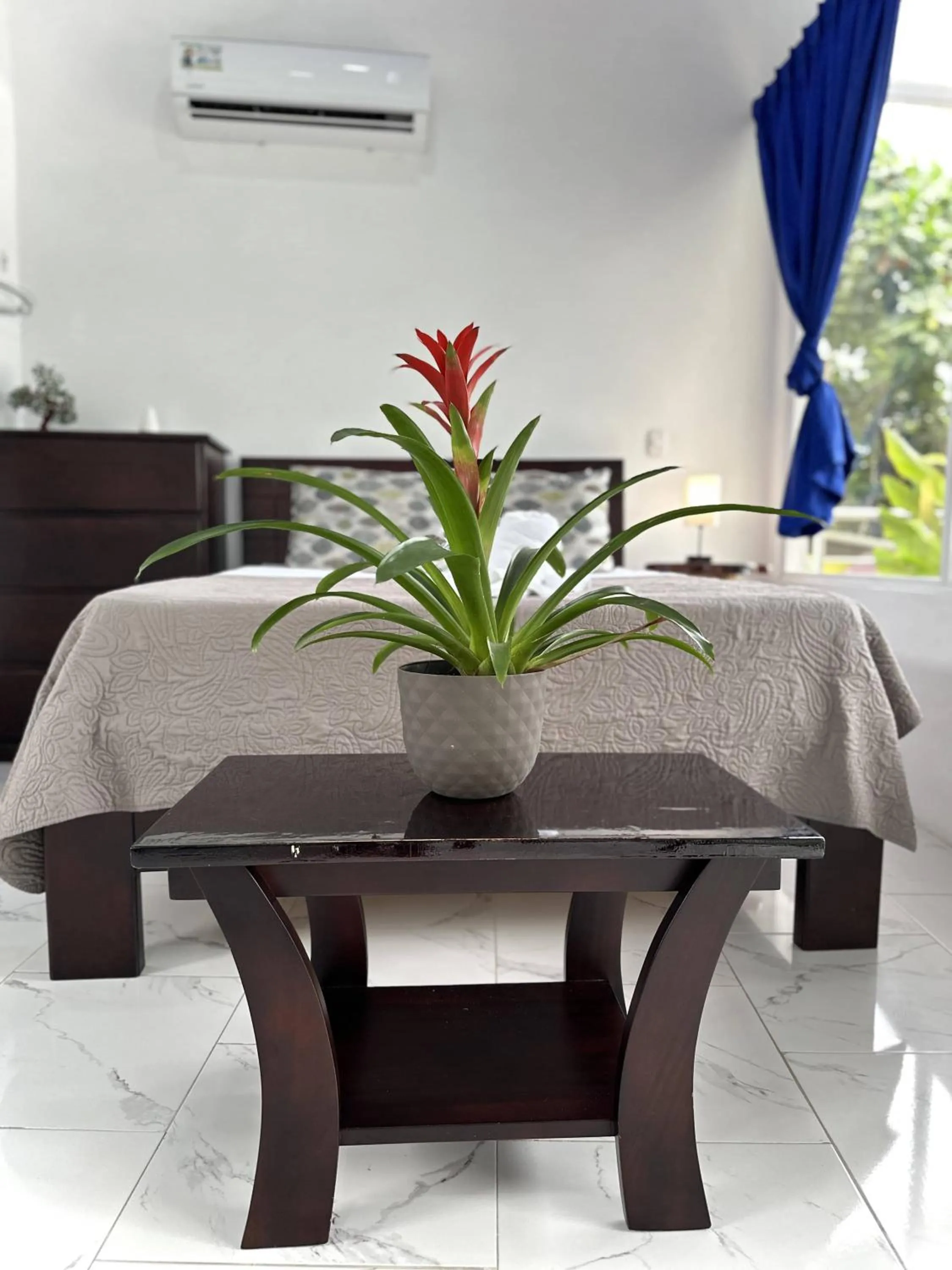 Bed in Hotel Serendipity