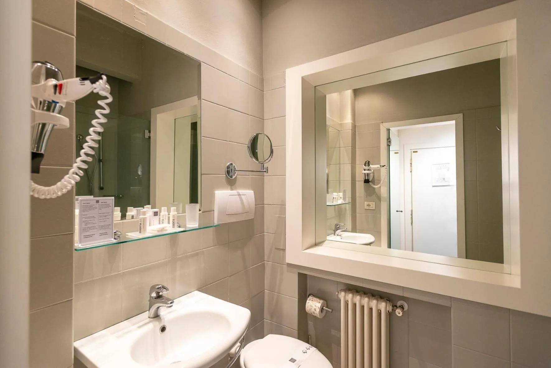 Bathroom in Perla Verde Hotel