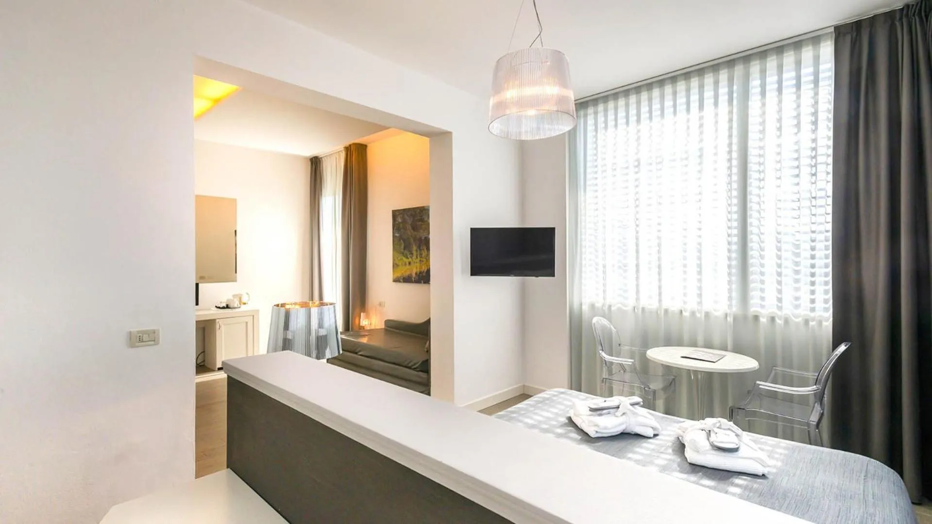 Photo of the whole room, Bed in Perla Verde Hotel