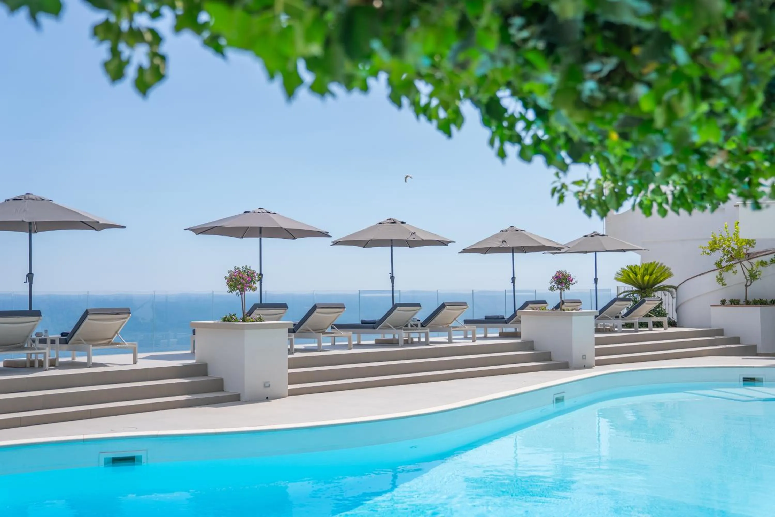 Pool view in Grand Hotel Tritone