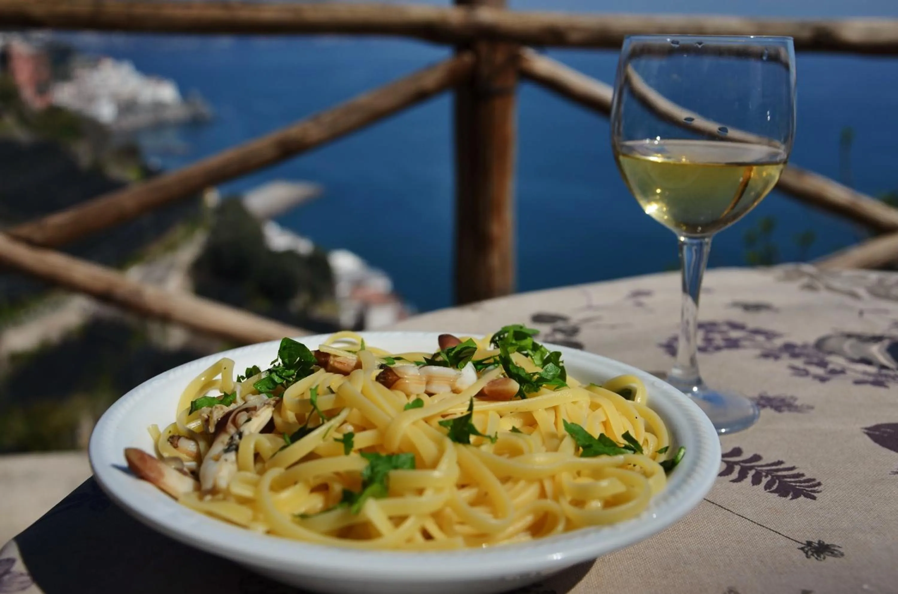 Food and drinks in Villa Rina