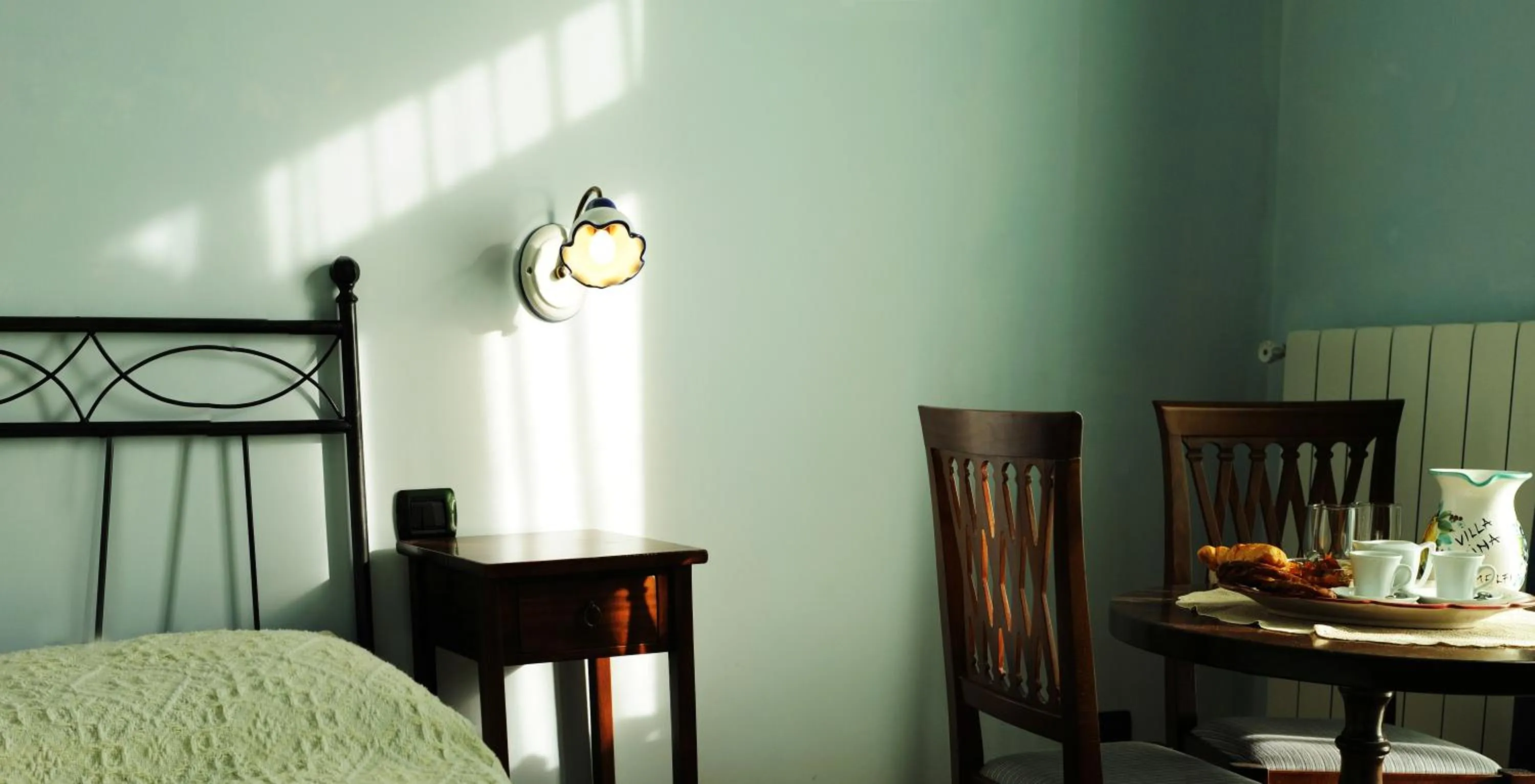 Decorative detail, Bed in Villa Rina