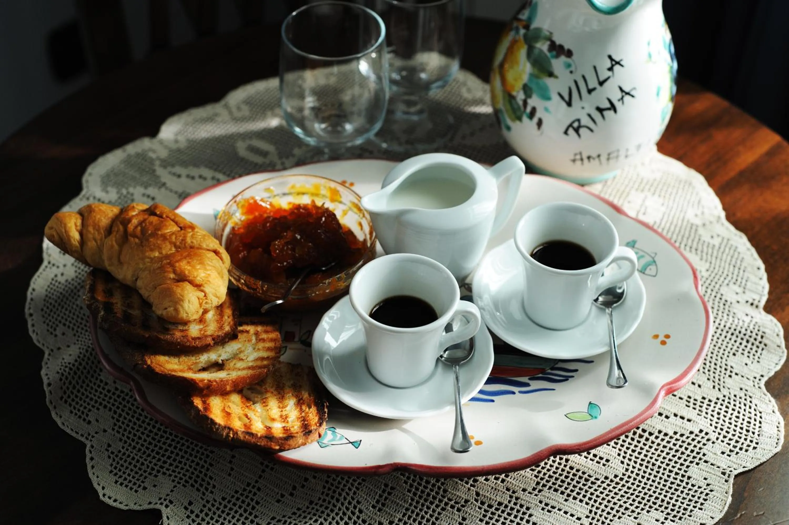 Food and drinks in Villa Rina