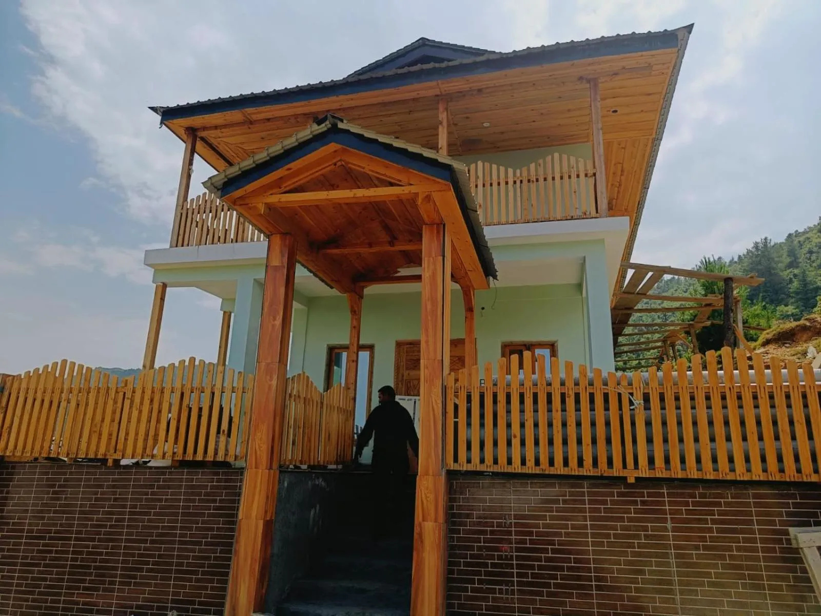 Restaurant/places to eat in Veda Inn