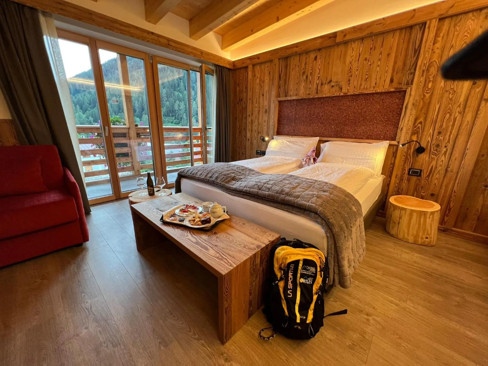 Breakfast, Bed in Hotel Ortles Dolomiti Walking & Spa