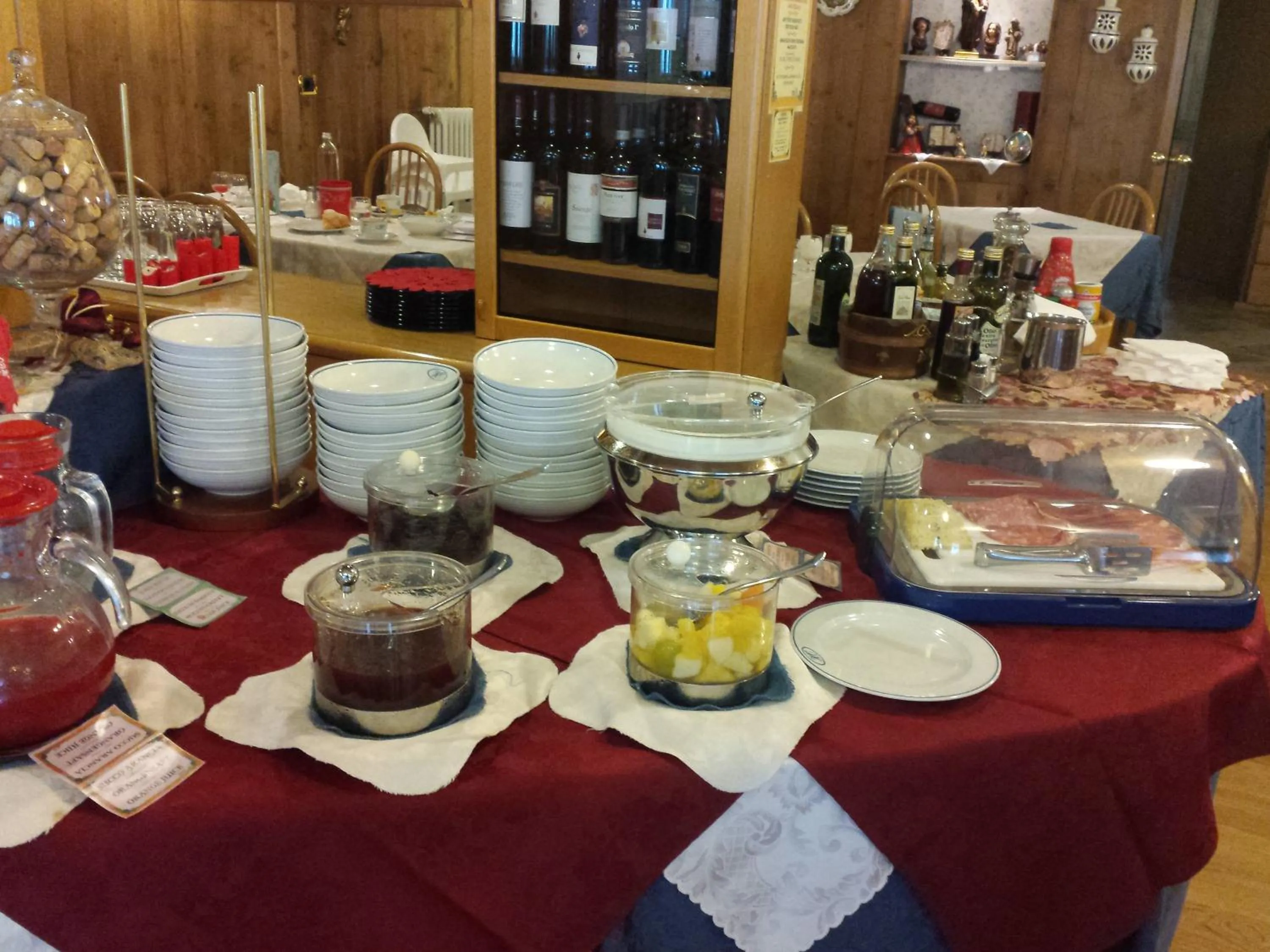 Food and drinks in Hotel Ortles Dolomiti Walking & Spa