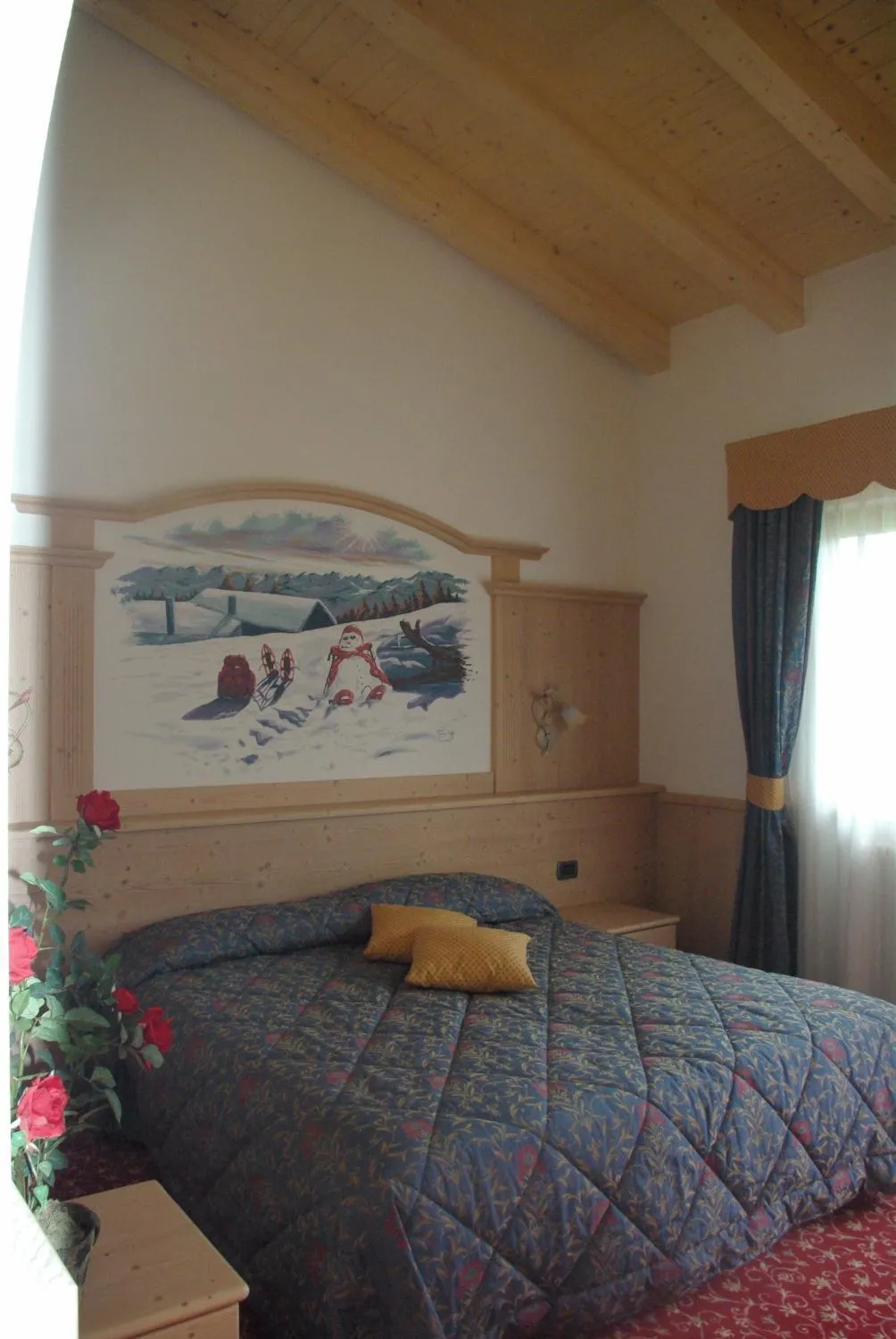 Bedroom in Hotel Ortles Dolomiti Walking & Spa