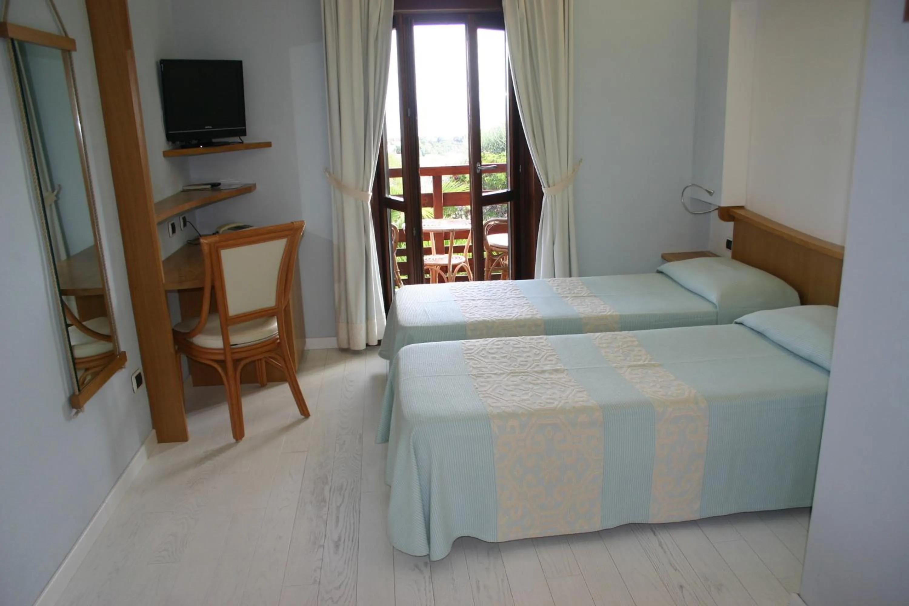 Bedroom, Bed in Hotel Cala Reale