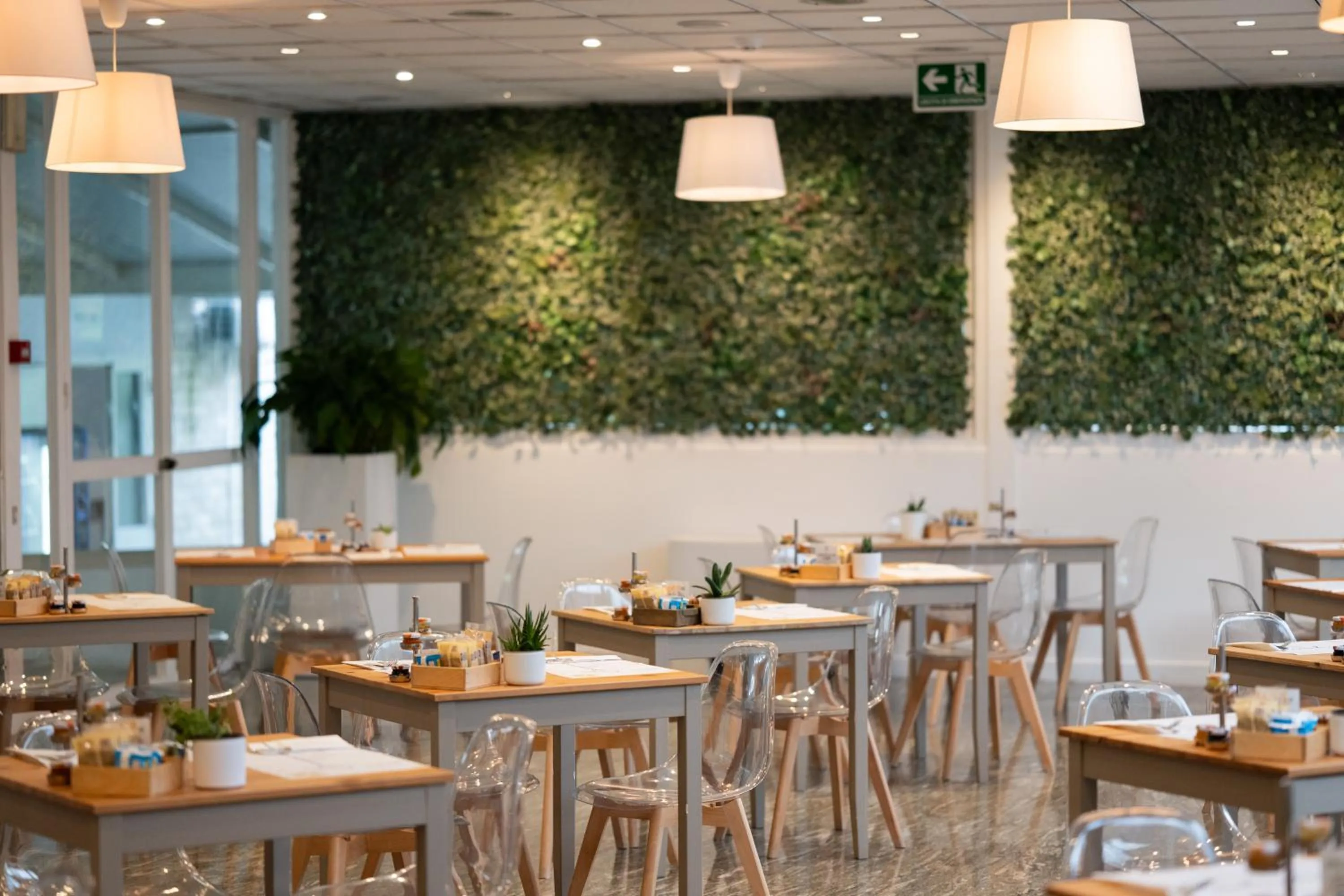 Breakfast in Hotel Riva Del Sole