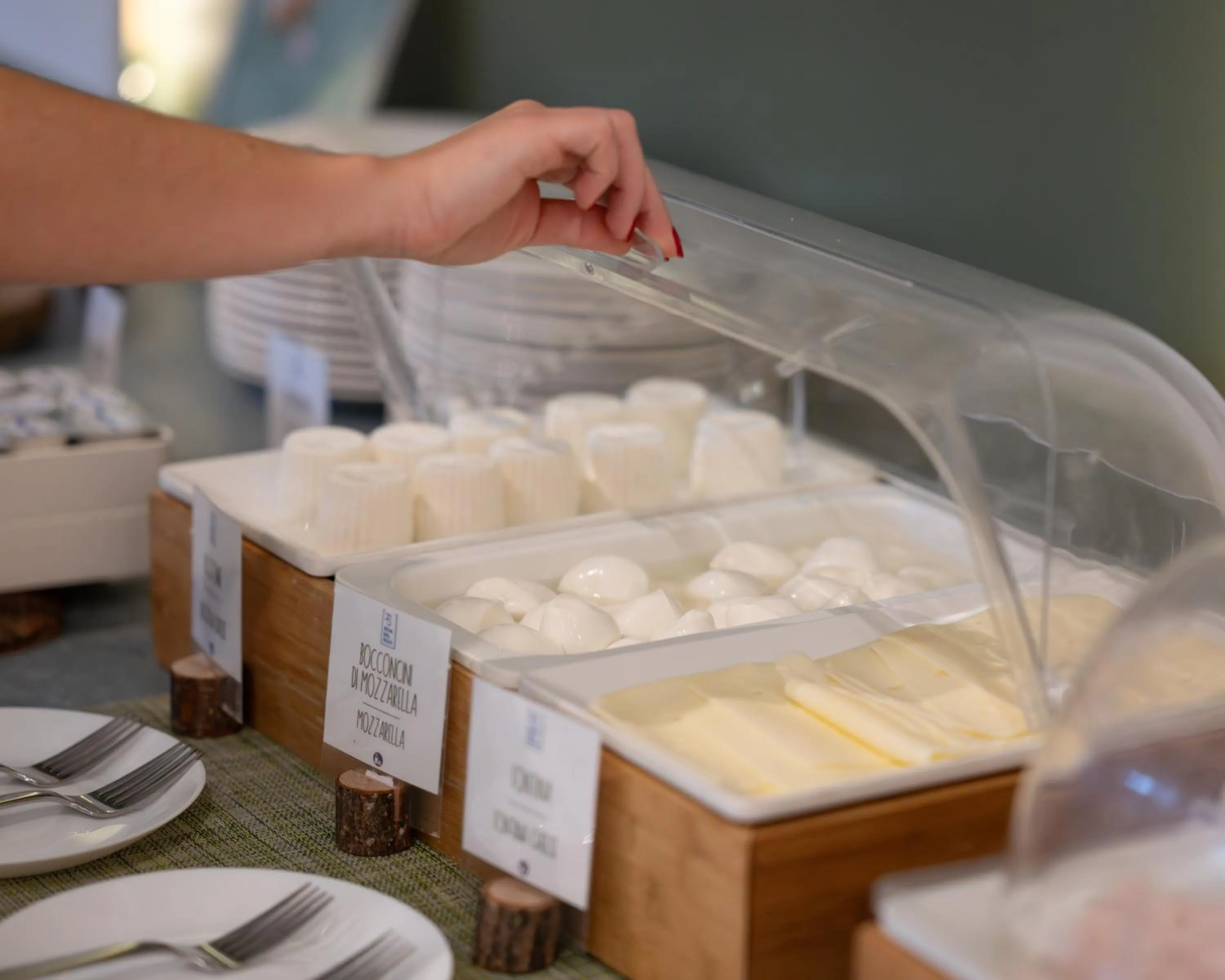 Breakfast in Hotel Riva Del Sole