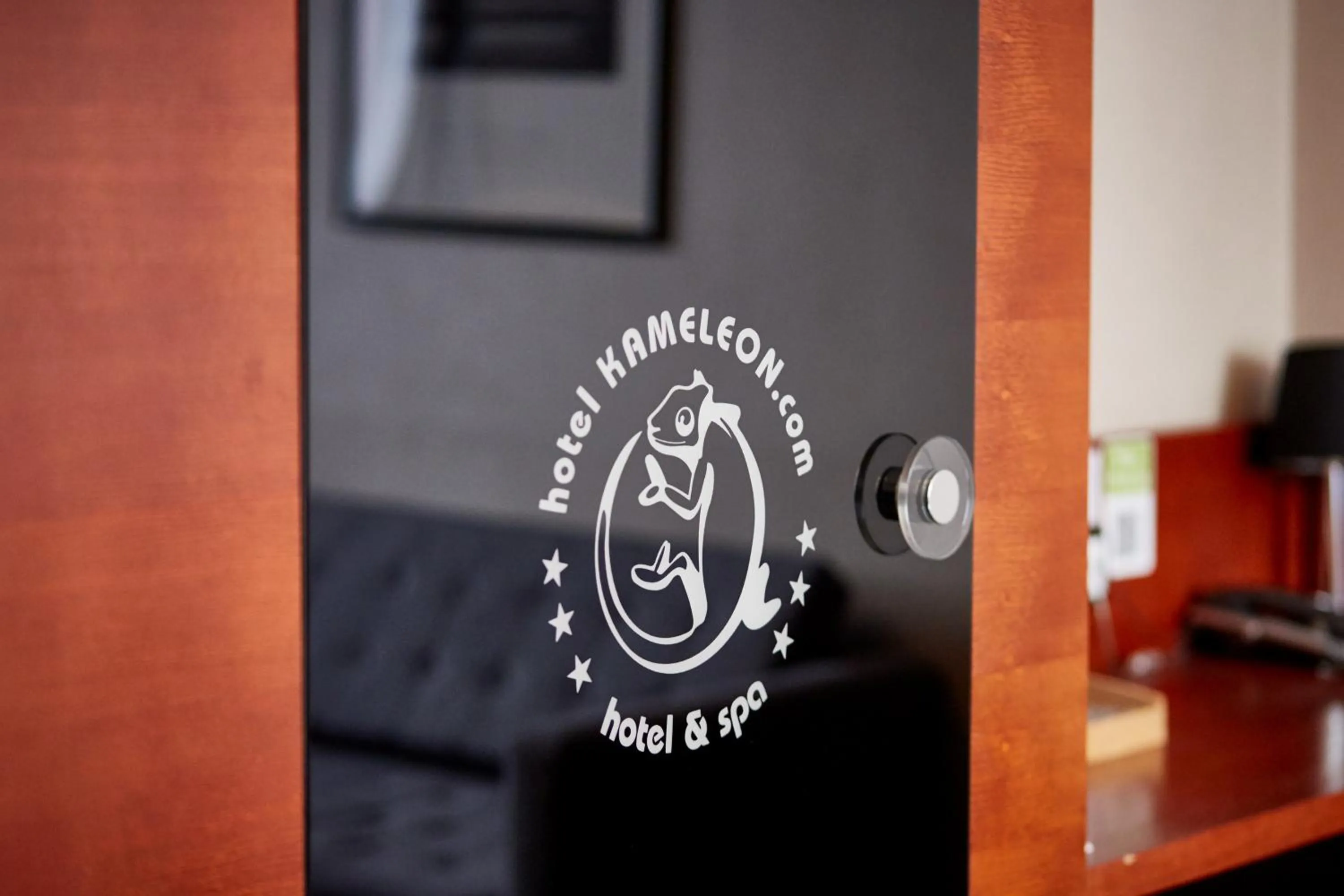 Property logo or sign in Hotel&Spa Kameleon