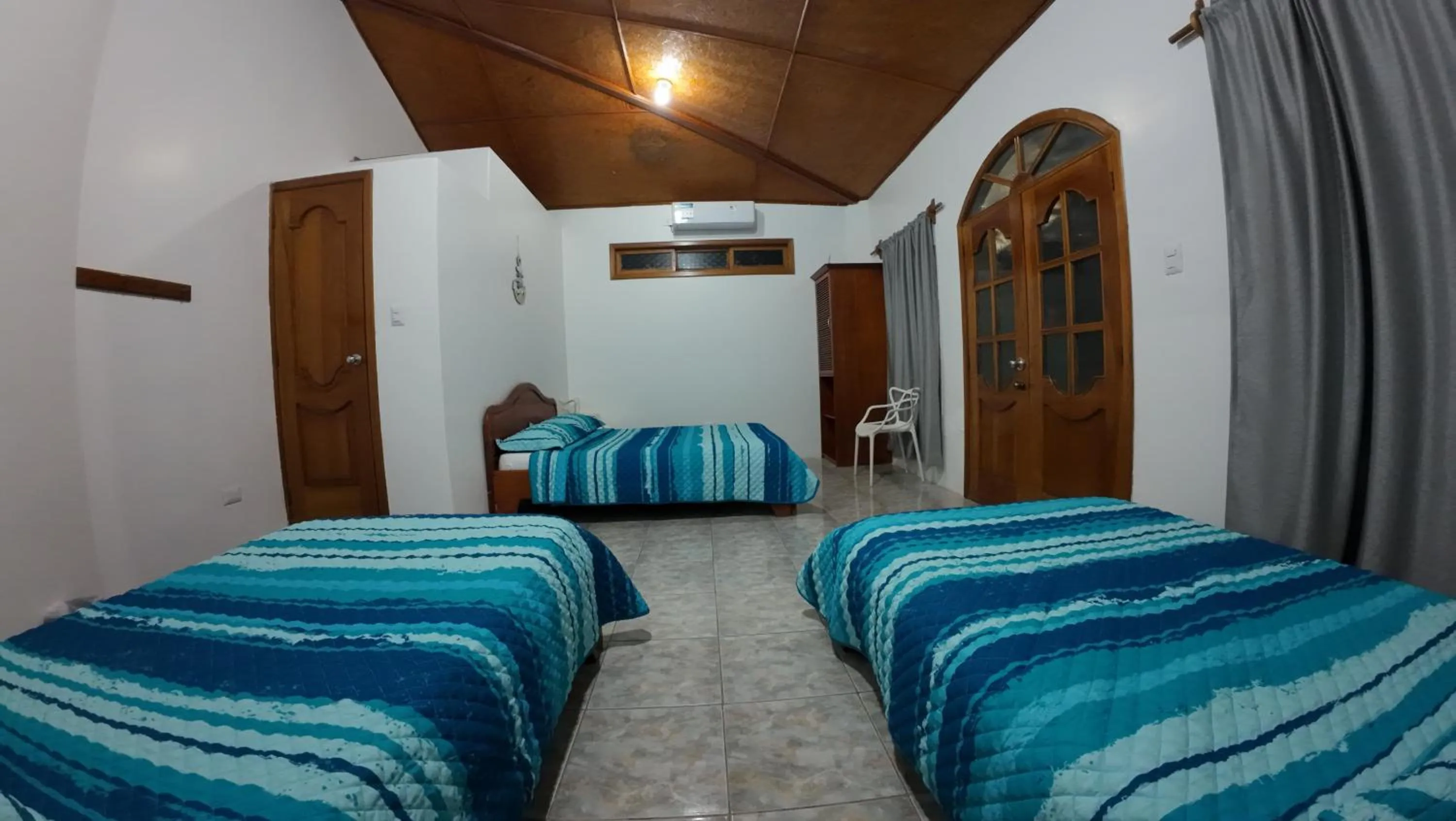 Bed in Hostal Neptuno - Poseidon