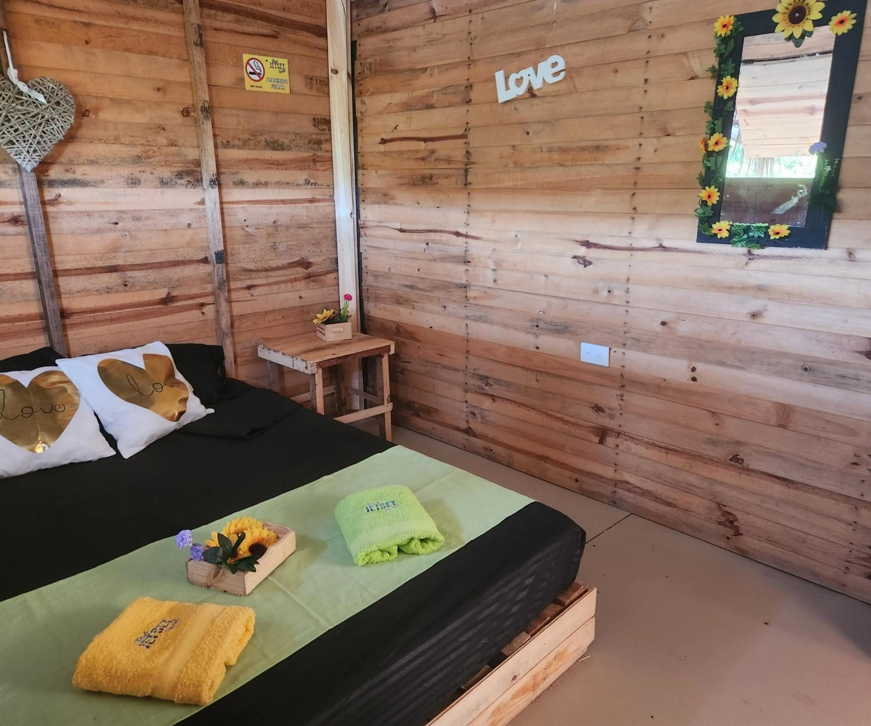 Bed in Baru Jet Set Beach & Hostal