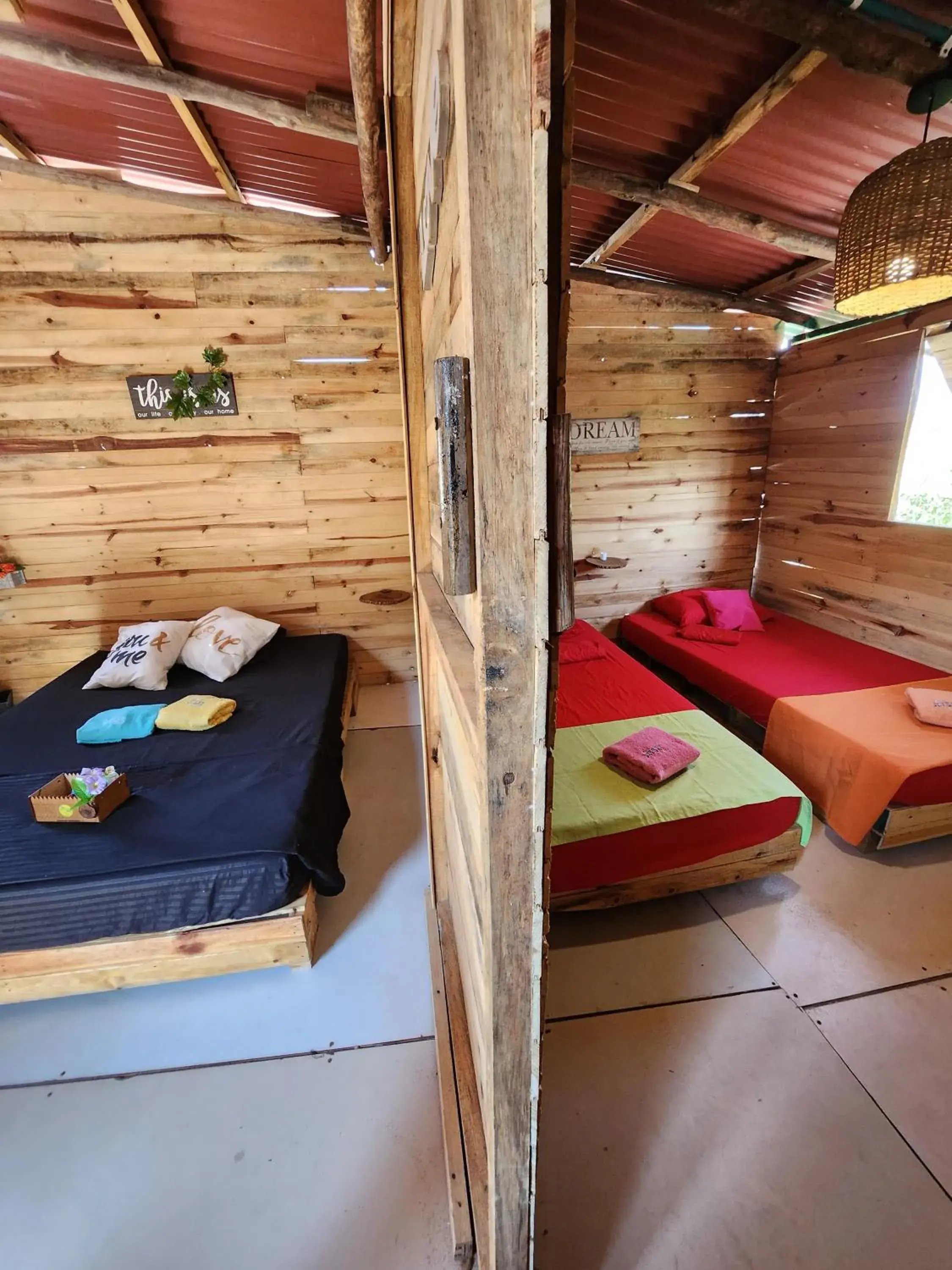 Family Room with Side Sea View in Baru Jet Set Beach & Hostal Family Room with Side Sea View in Baru Jet Set Beach & Hostal