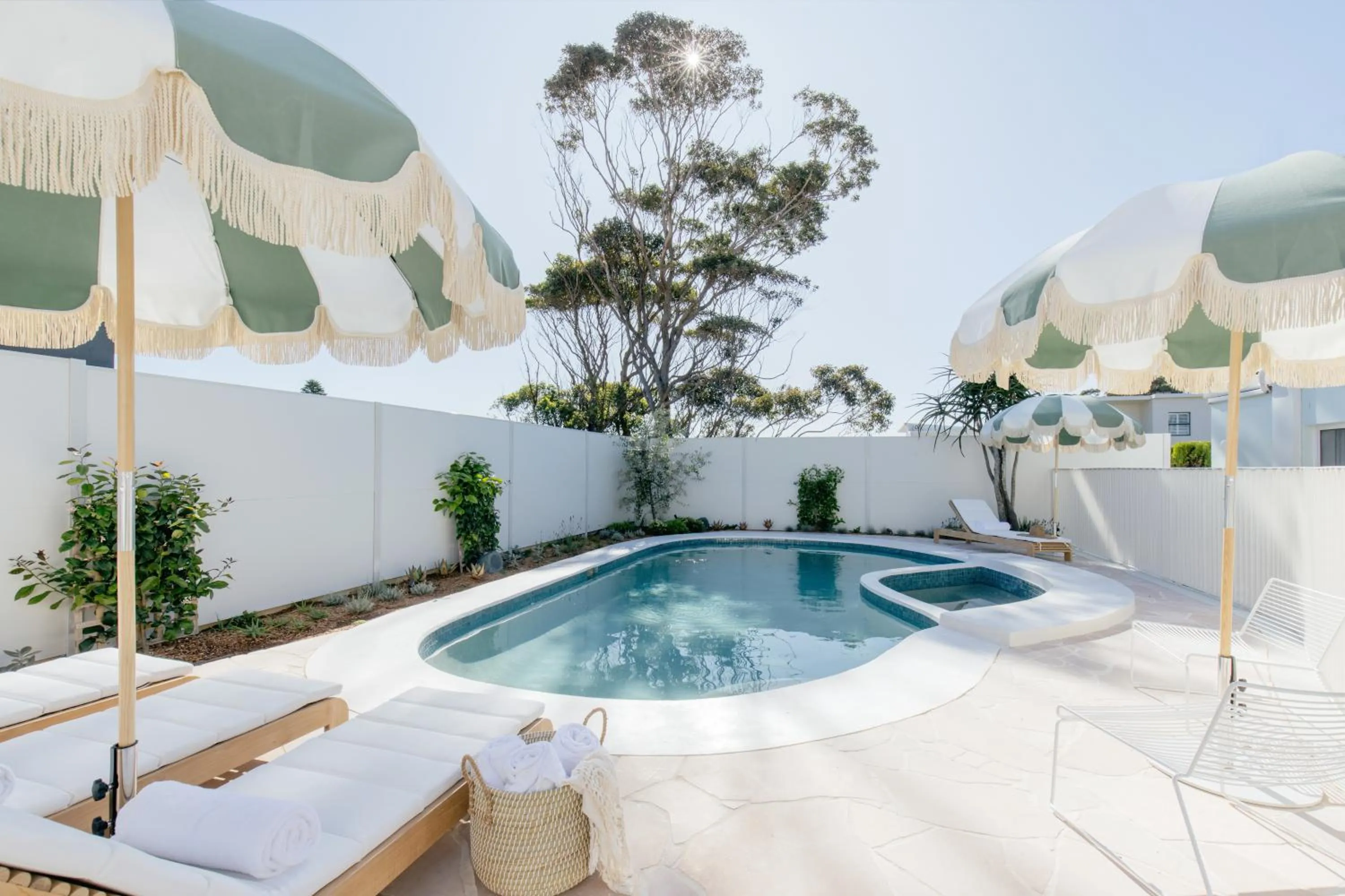 Swimming pool in Motel Molly - Boutique Hotel Mollymook