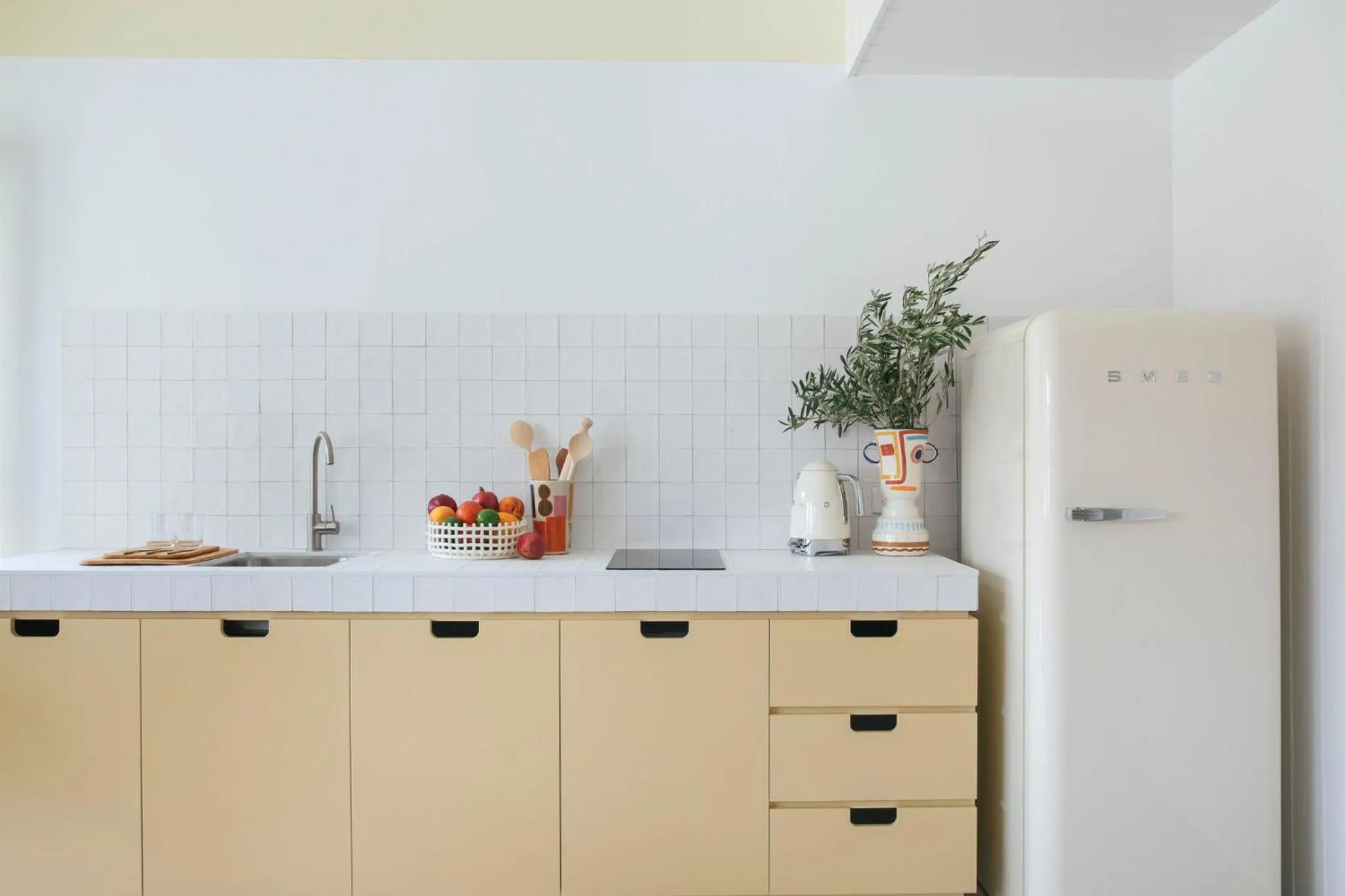 Kitchen or kitchenette in Motel Molly - Boutique Hotel Mollymook