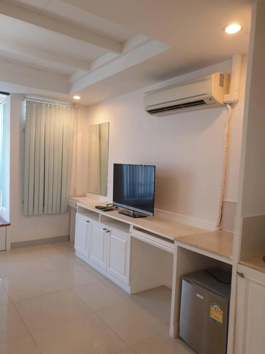 air conditioner in Aora Boutique Hotel Sutthisan