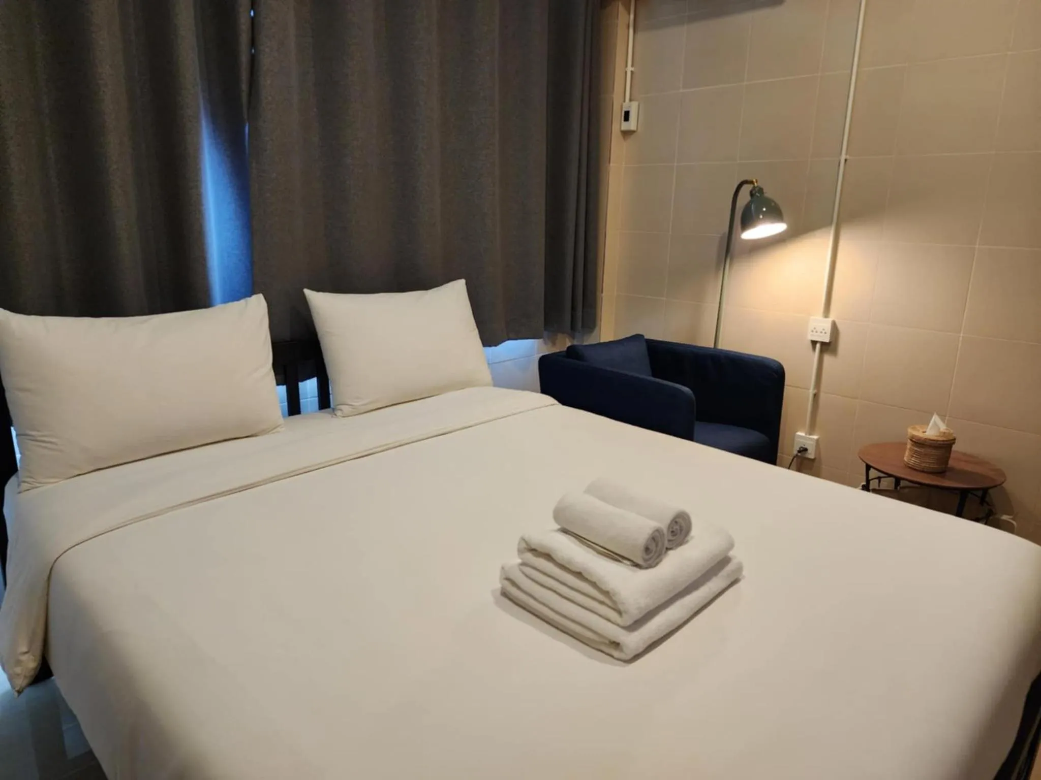 Photo of the whole room, Bed in Lo-Ha Guest house, Contactless Check-in