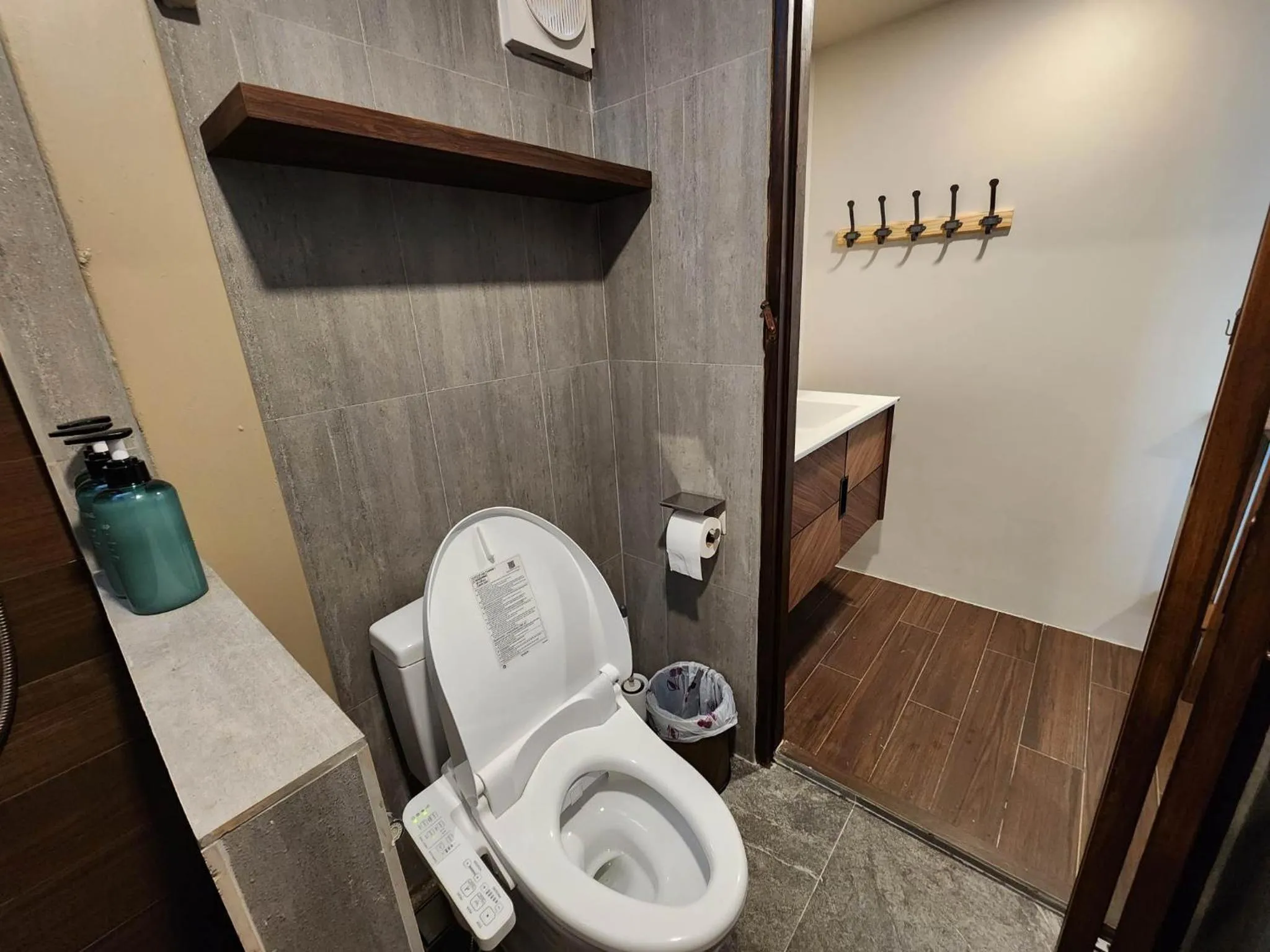 Toilet in Lo-Ha Guest house, Contactless Check-in