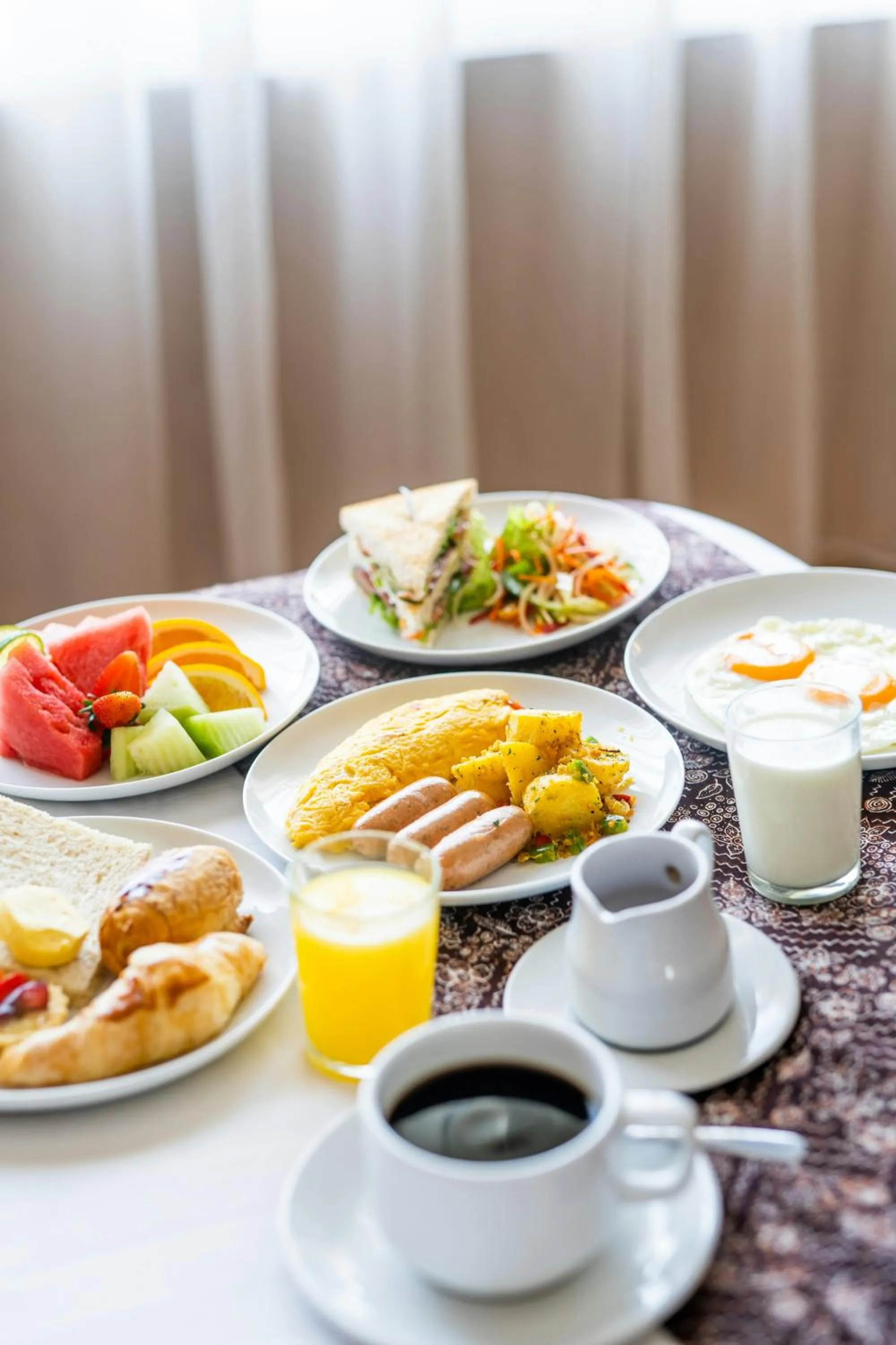 Breakfast in Andaz Doha, by Hyatt