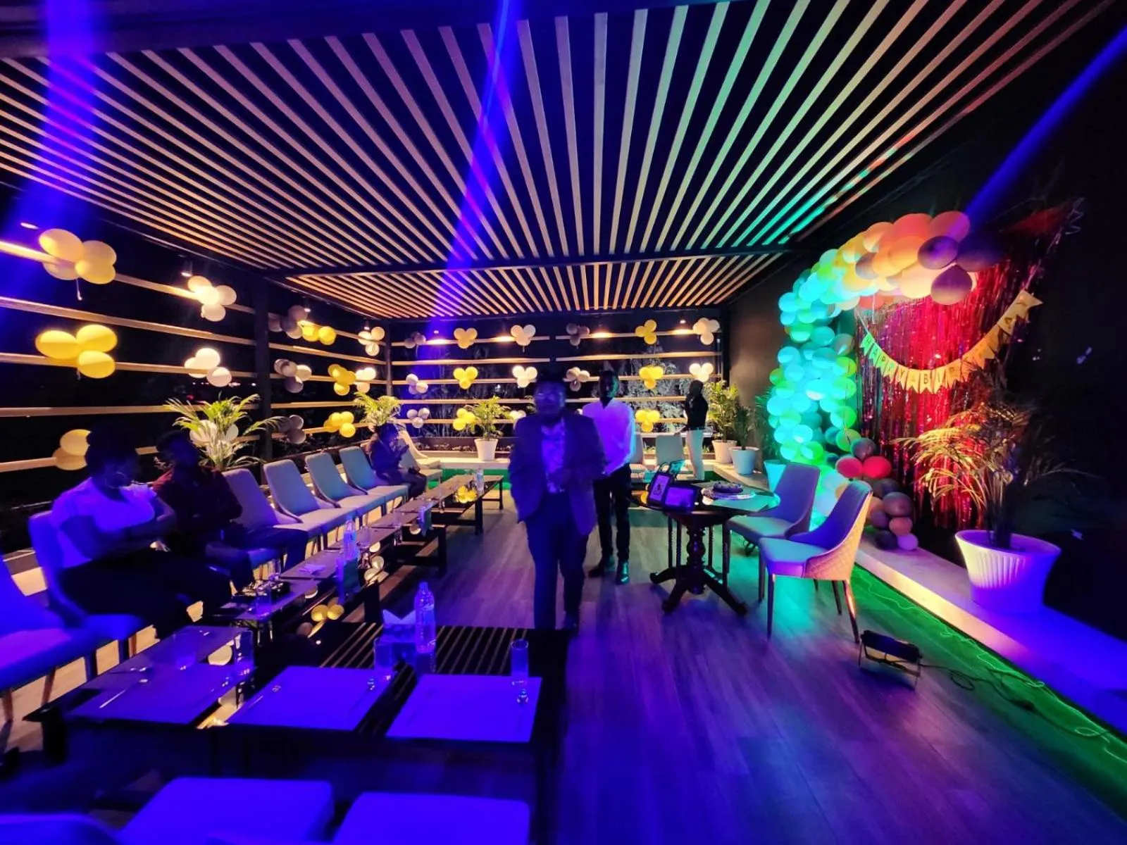 THE GREENSTAR INN PREMIUM