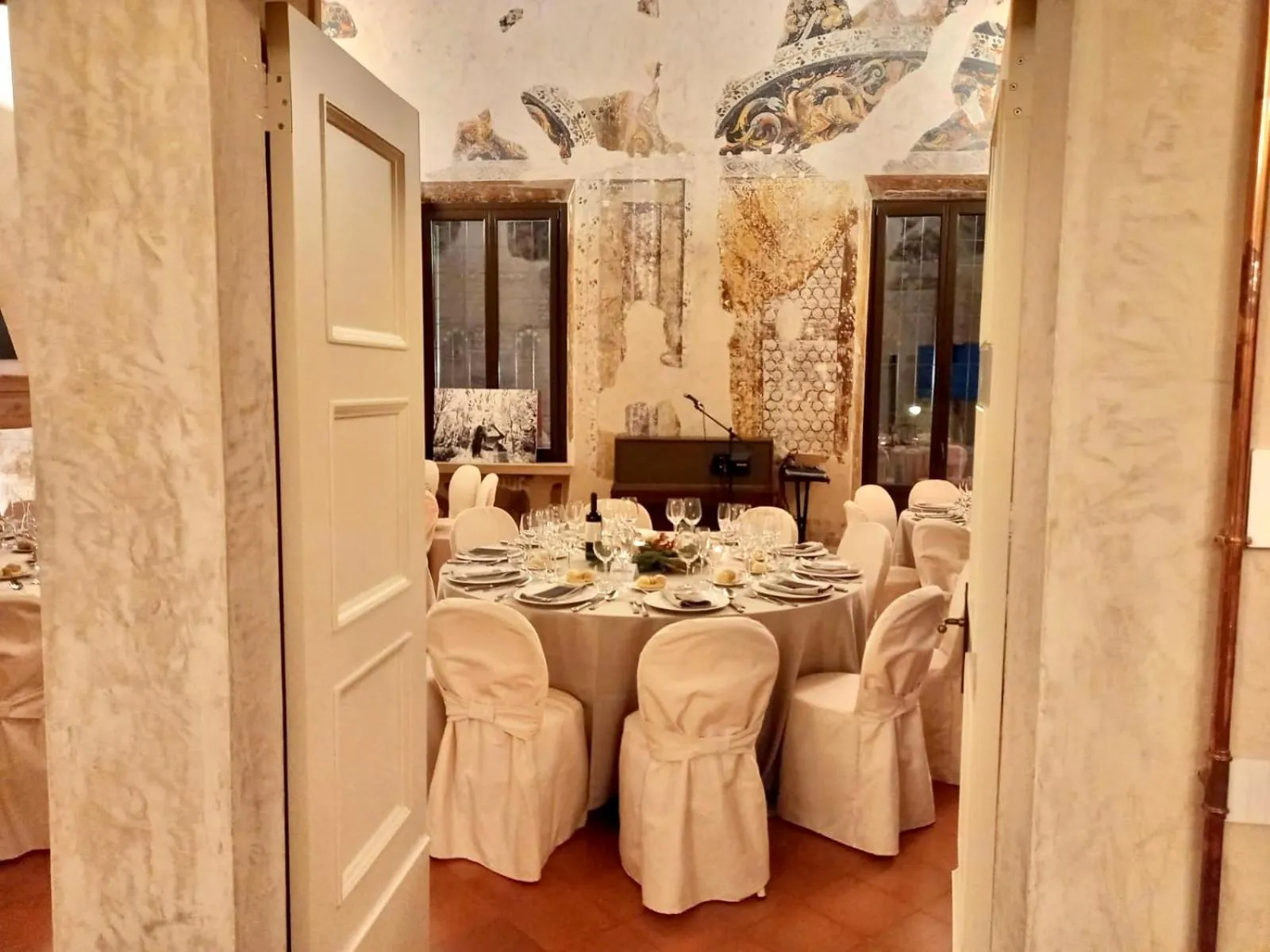 Meeting/conference room in Cà Uberti Palace Hotel, MantegnaHotels