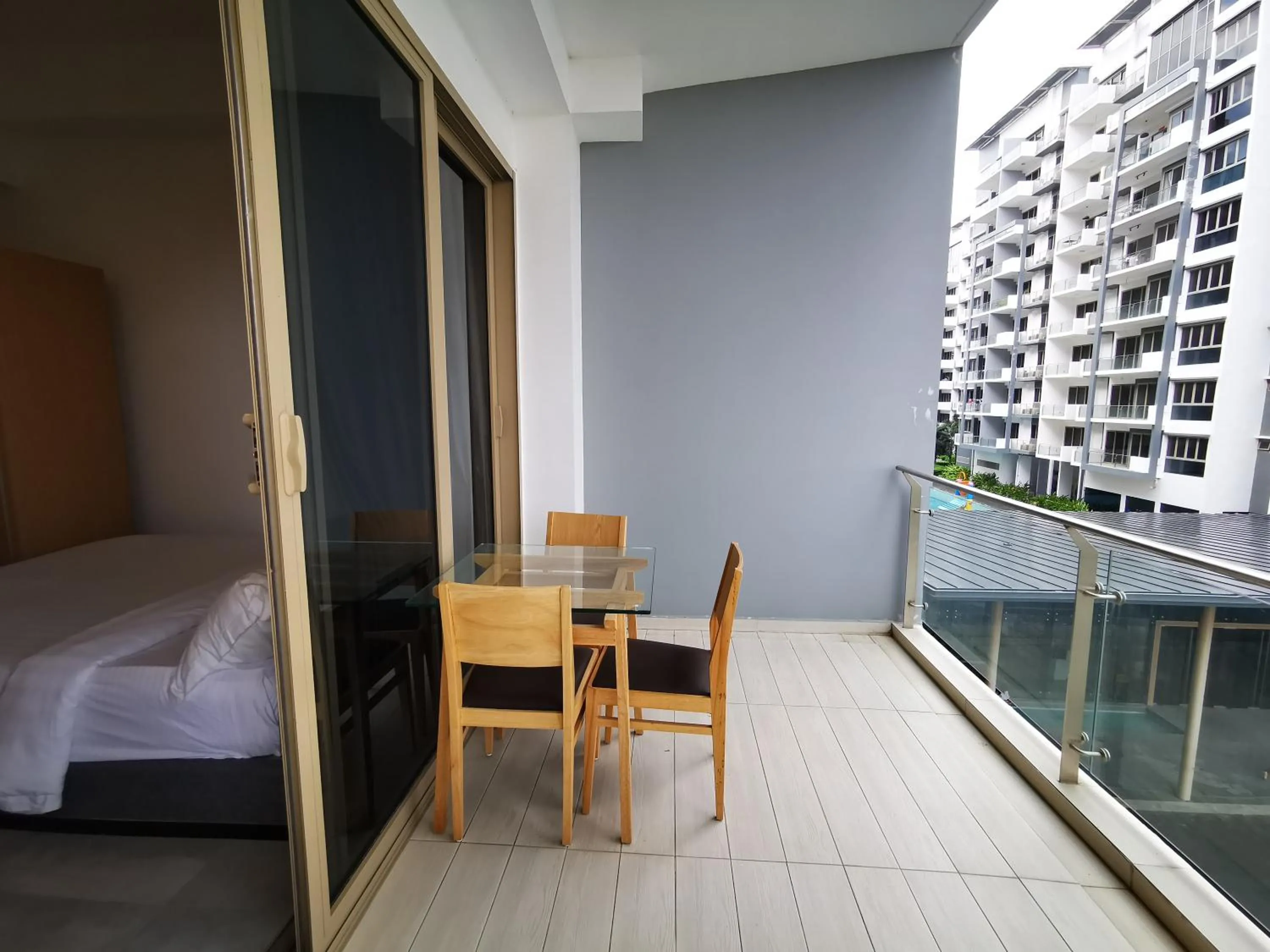 Balcony/Terrace, Bed in 85 SOHO Hotel & Apartment