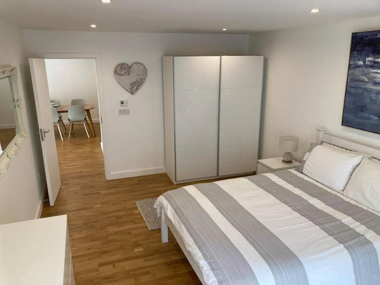 Photo of the whole room, Bed in Countryside Annex- Sleeps 2 Free Parking & Garden