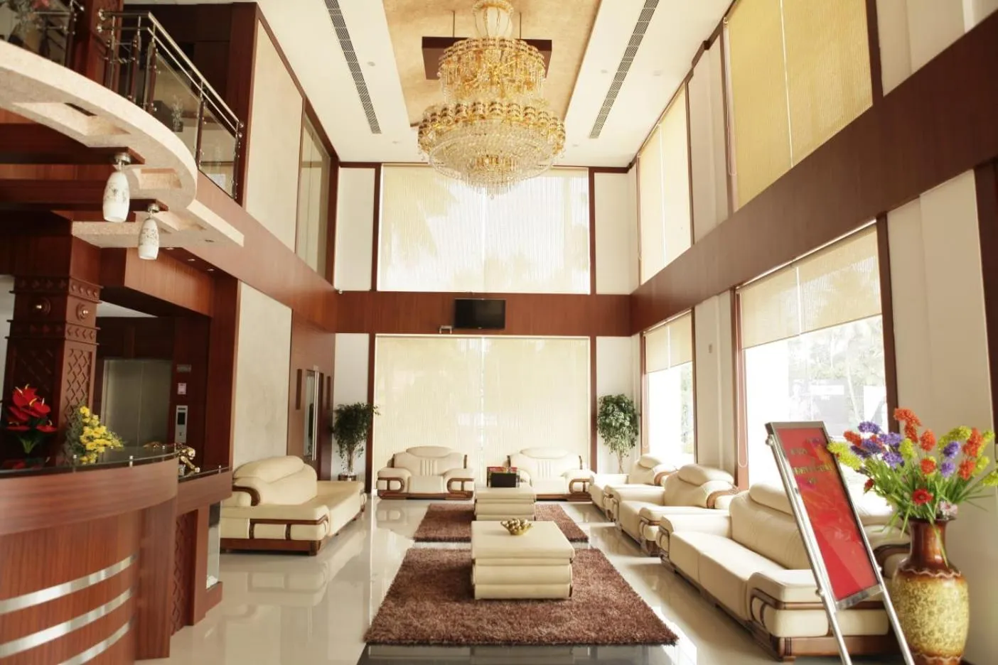 Lounge or bar in Athirappilly Residency Chalakudy