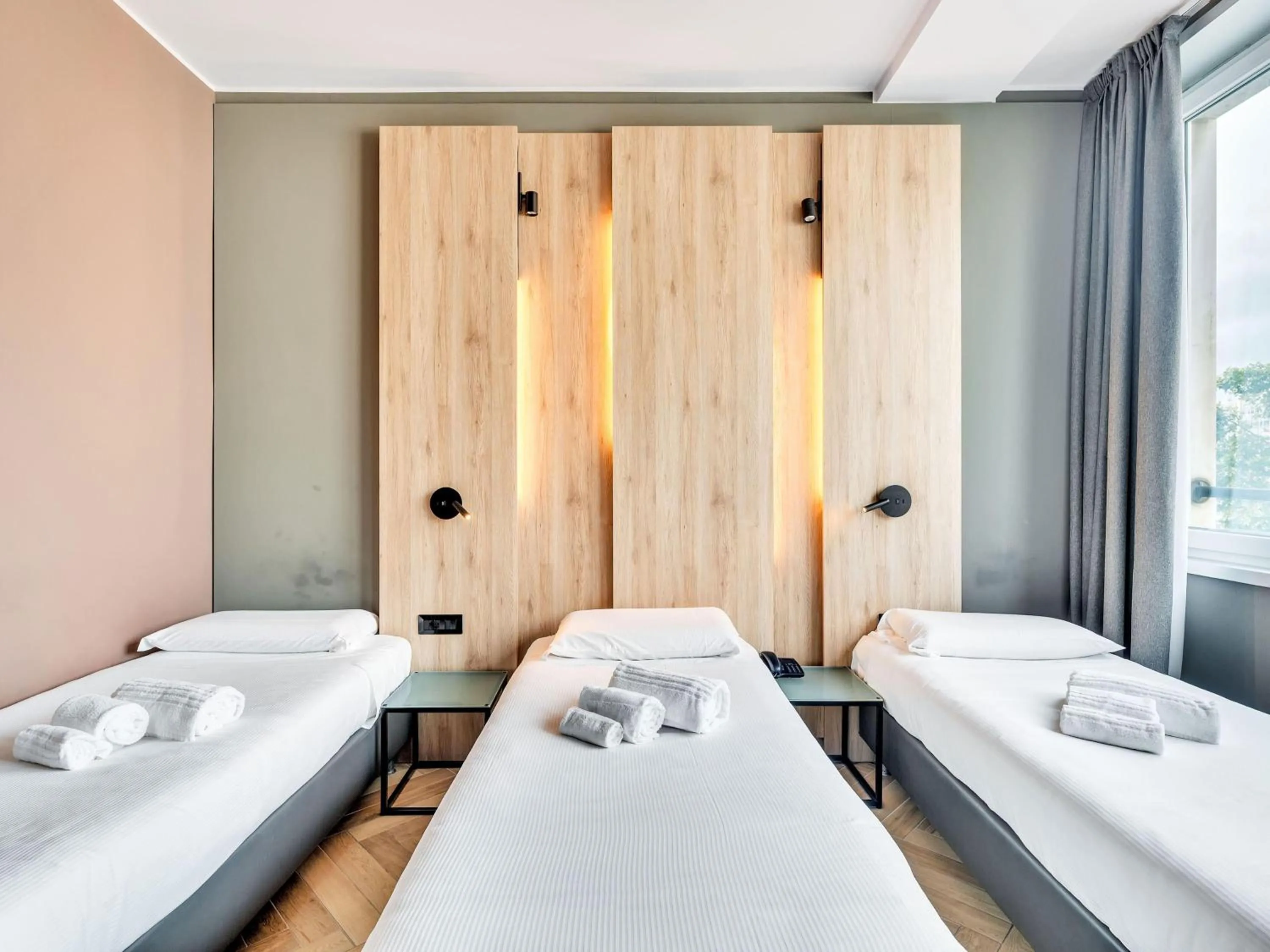 Photo of the whole room, Bed in B&B Hotel Milano Aosta