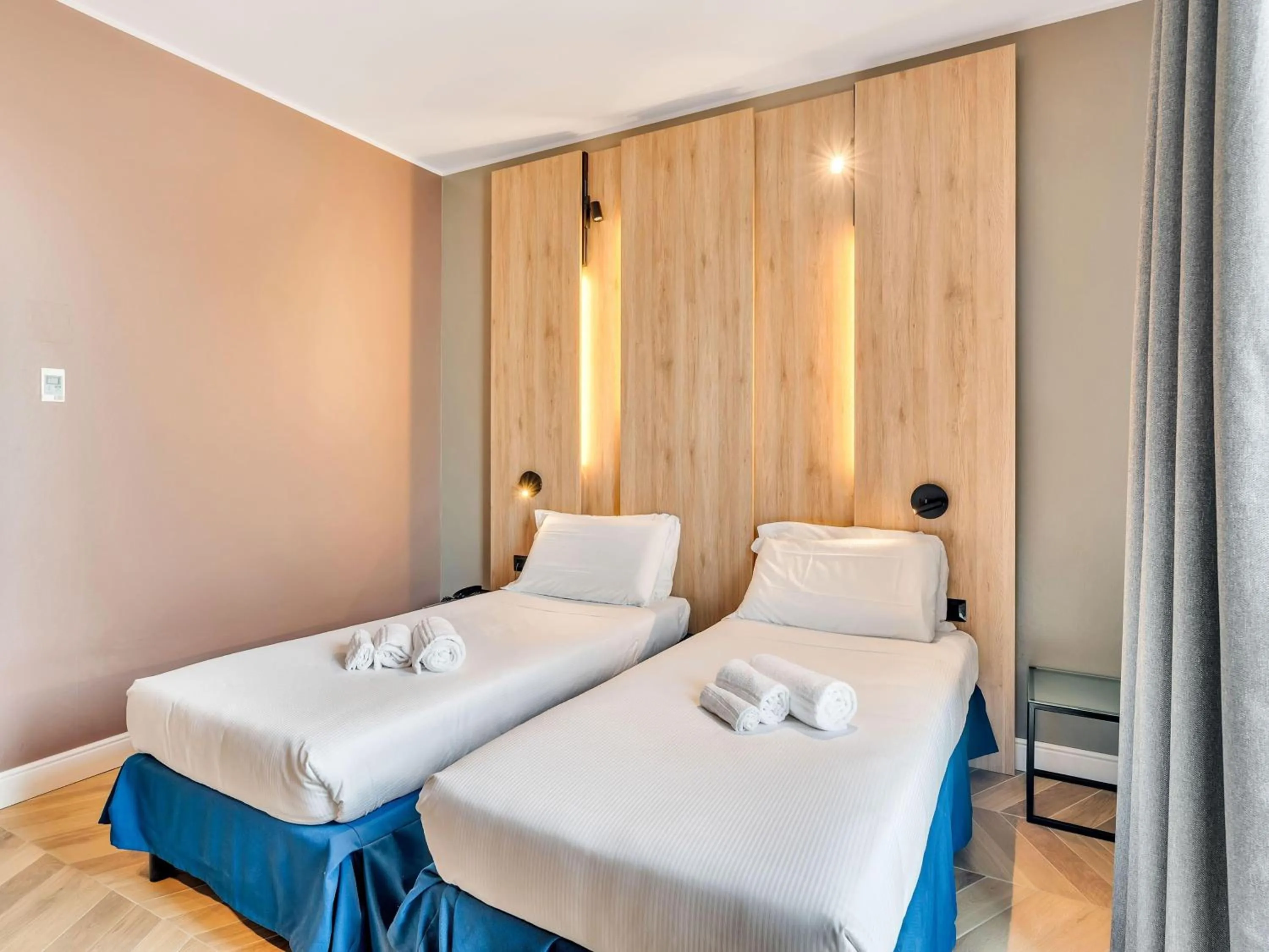 Photo of the whole room, Bed in B&B Hotel Milano Aosta