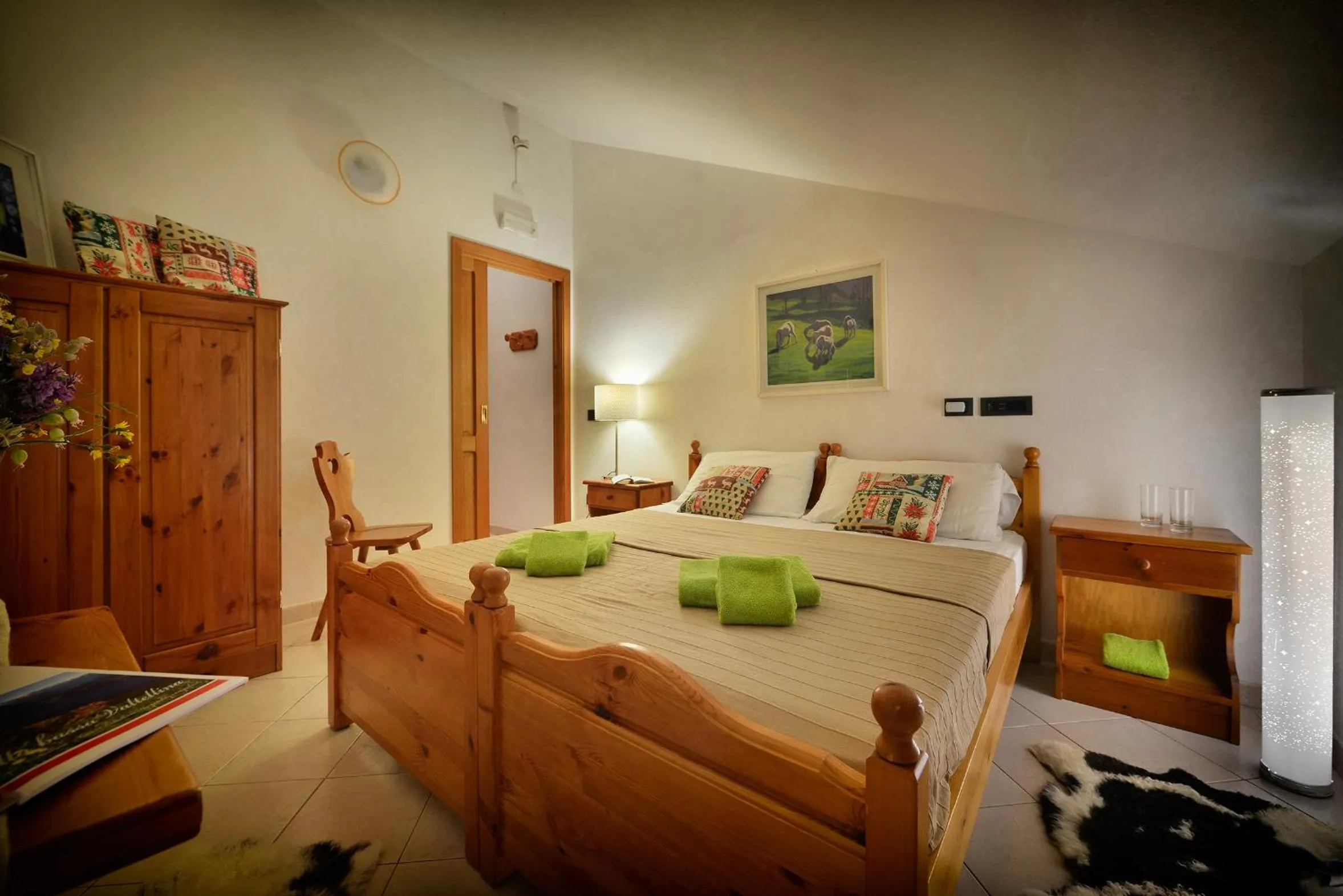 Bed in Albergo Casa Alpina San Luigi