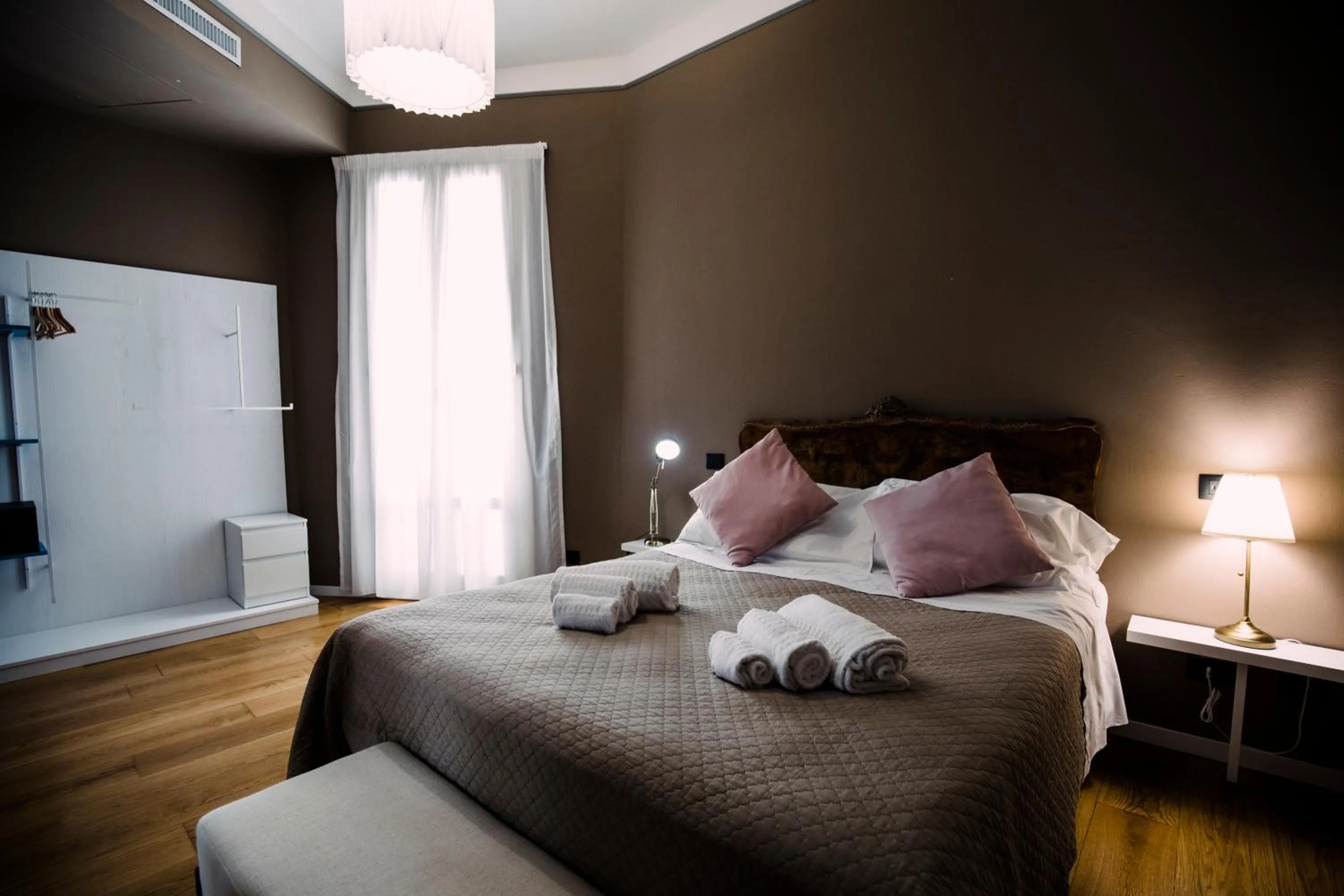 Bedroom, Bed in Villa Calipso