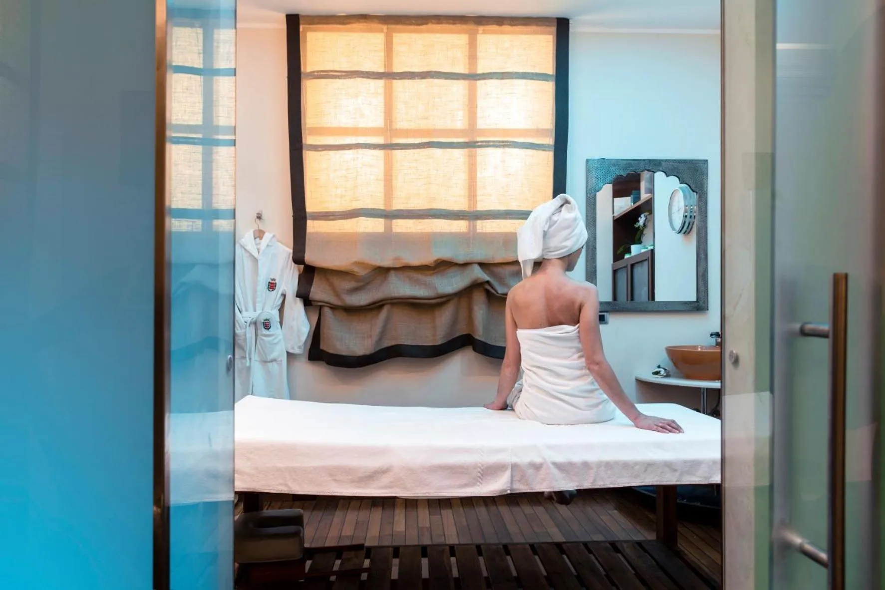 Massage, Bed in Grand Hotel Wagner