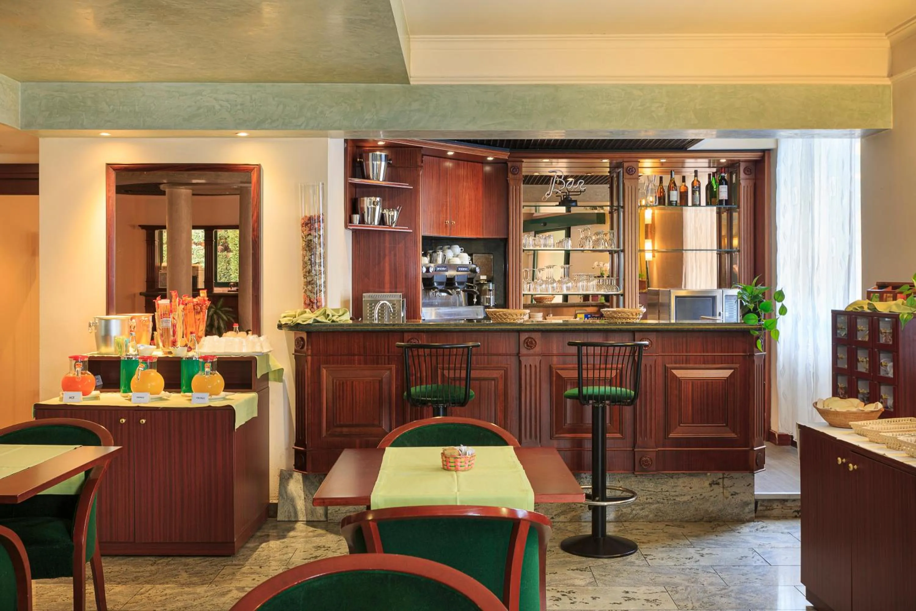 Lounge or bar in Dreamhotel