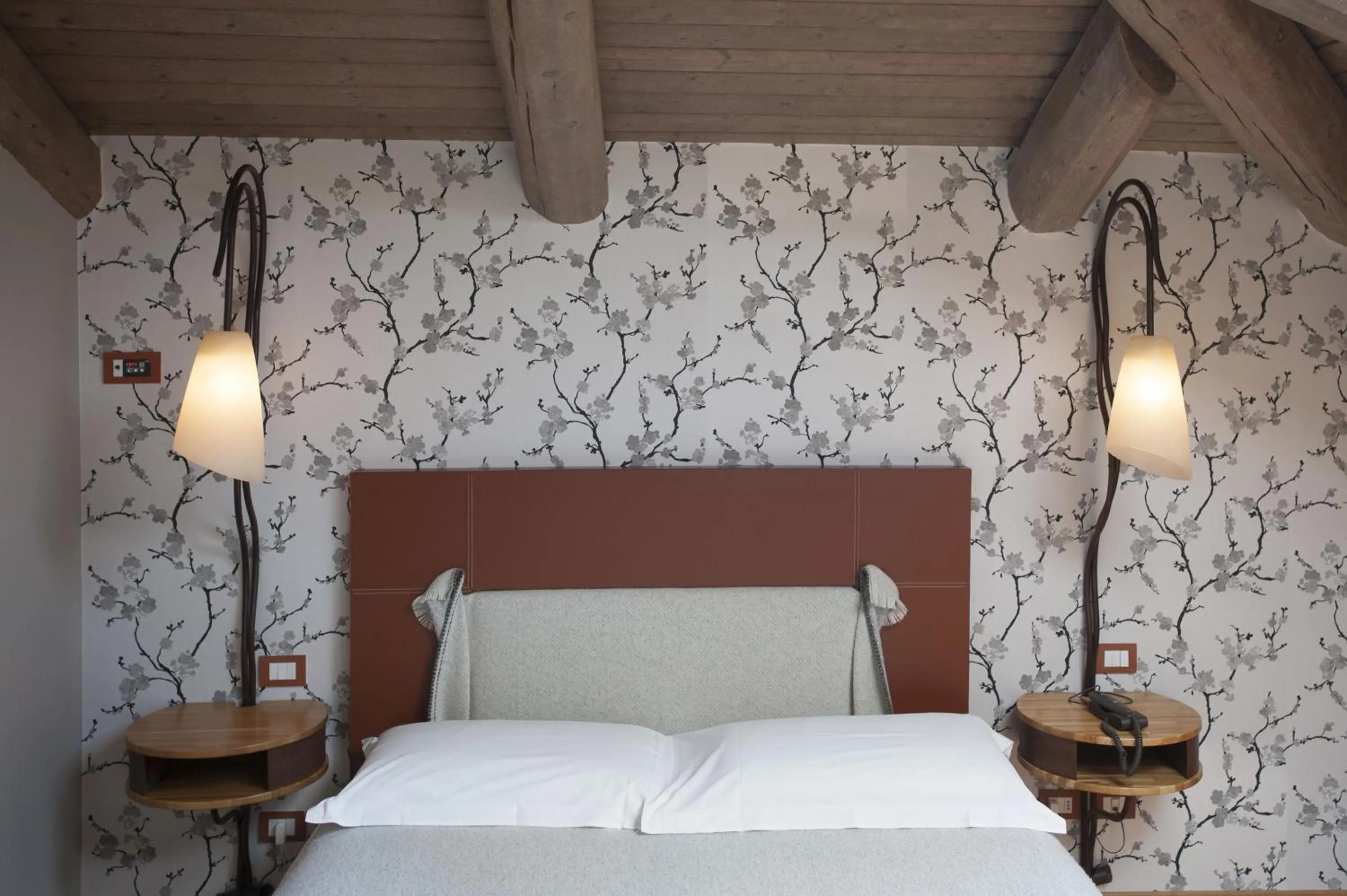 Decorative detail in Hotel Langhe