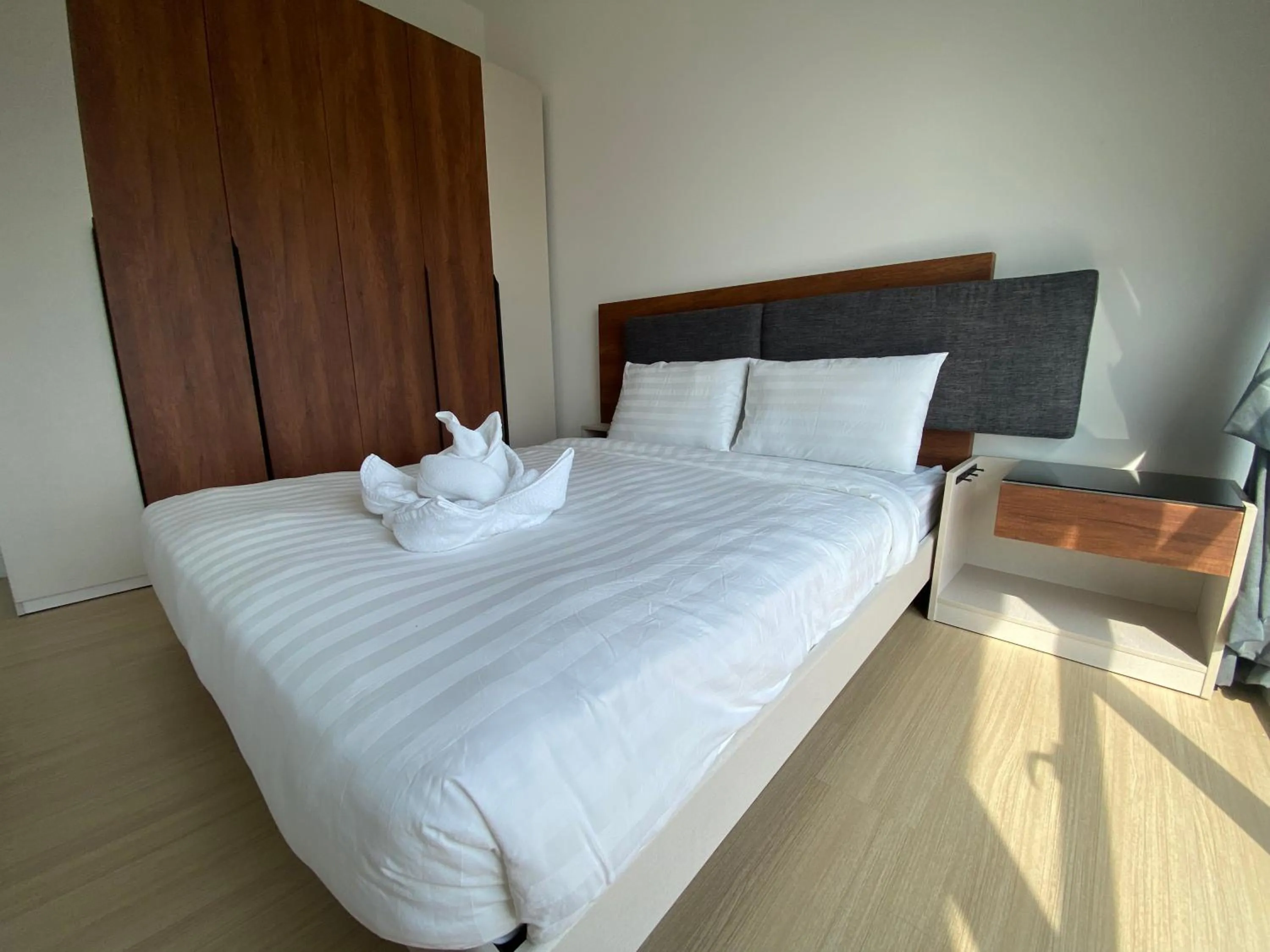 Bed in Infini Suites@ Continew Residence KL