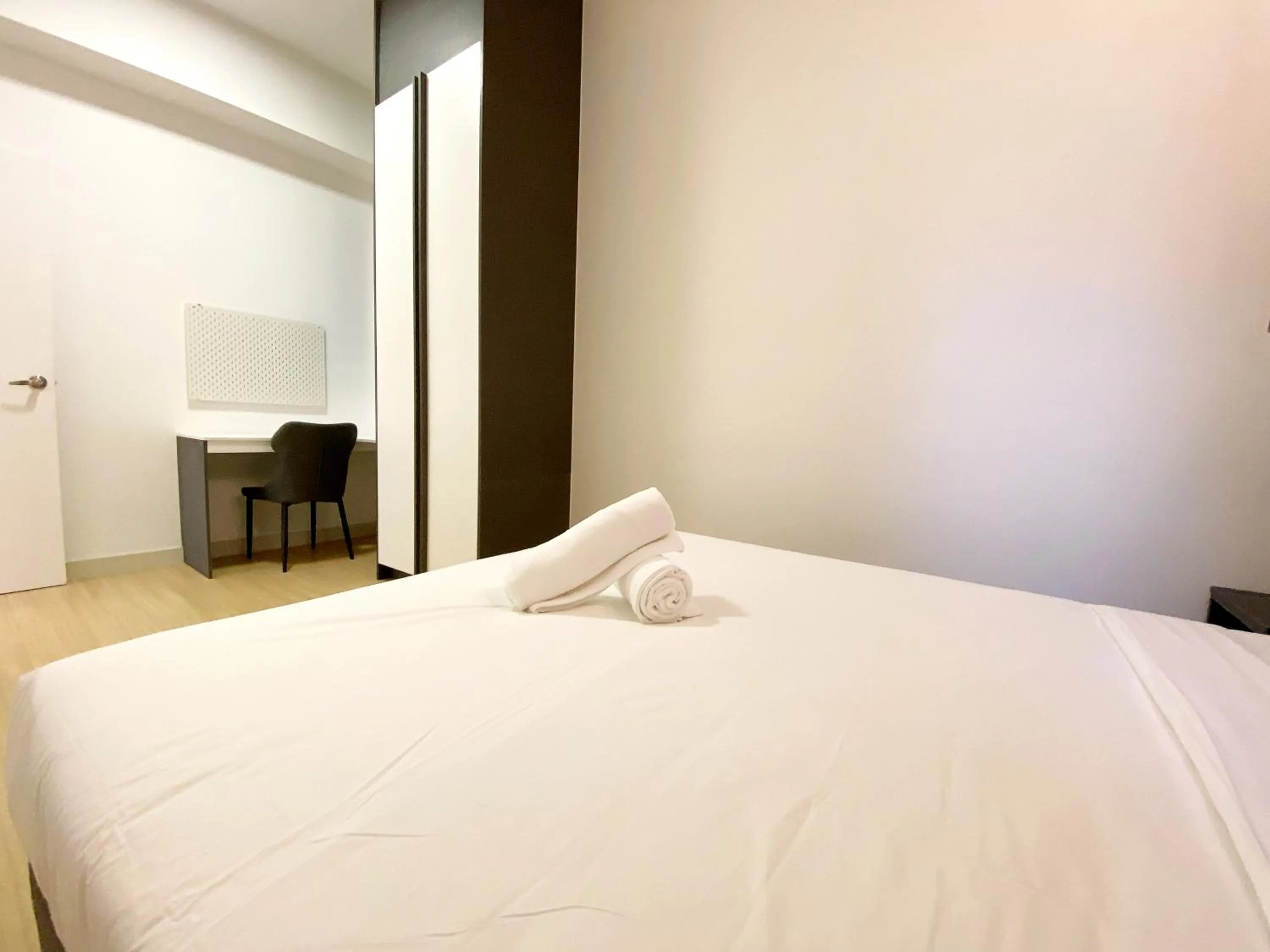 Bed in Infini Suites@ Continew Residence KL
