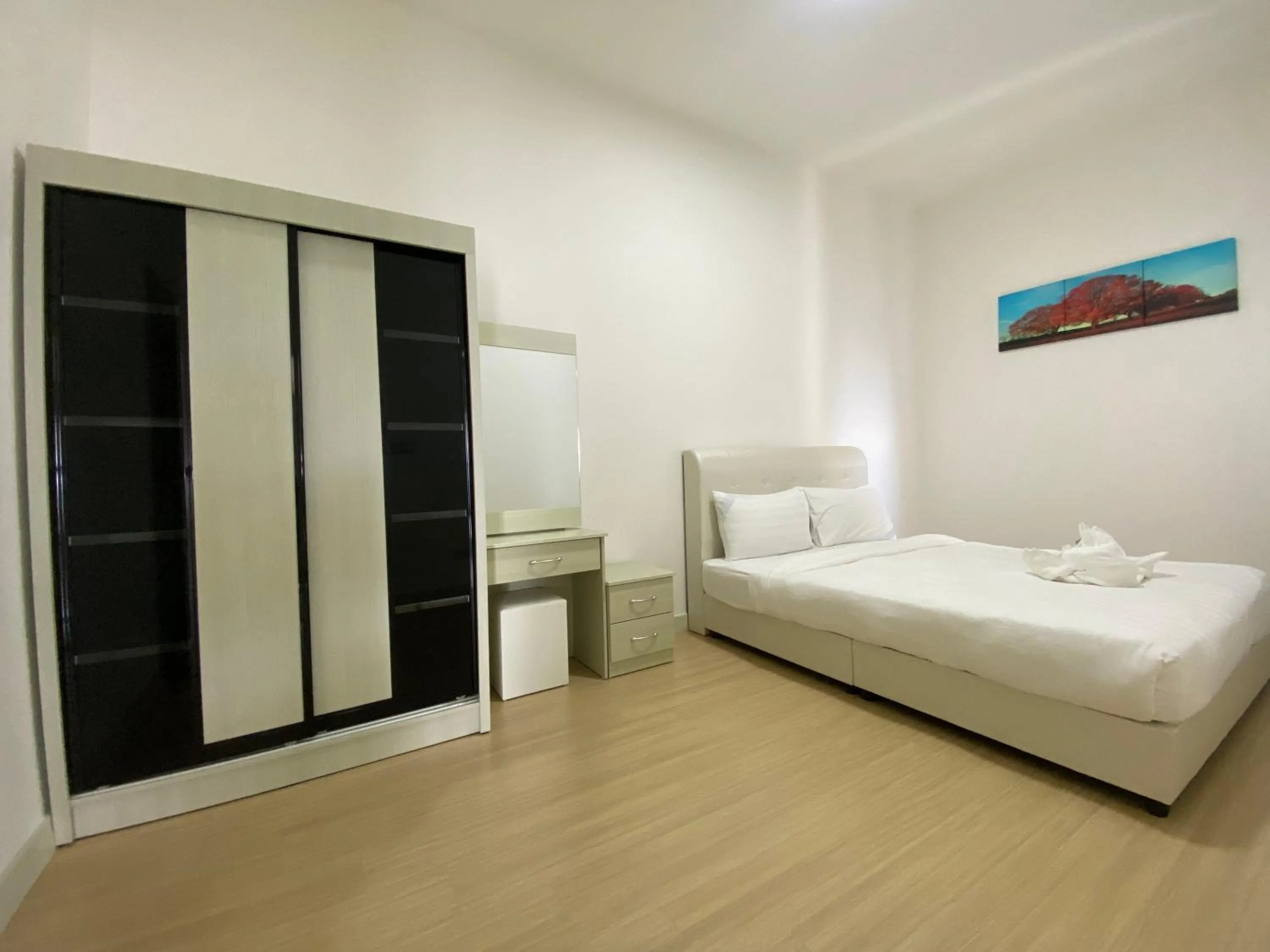 Bed in Infini Suites@ Continew Residence KL