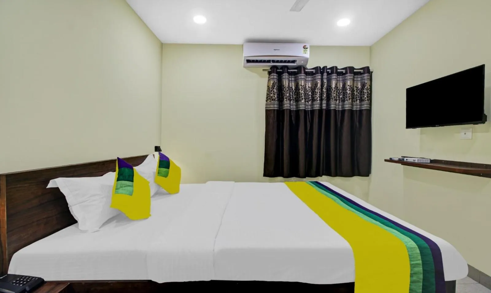 Bedroom, Bed in Hotel Park Central