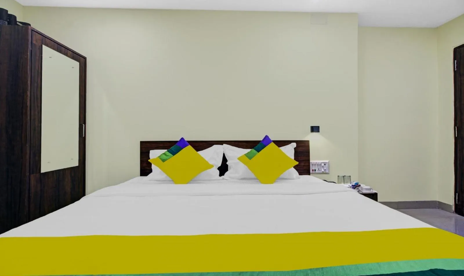 Bedroom, Bed in Hotel Park Central