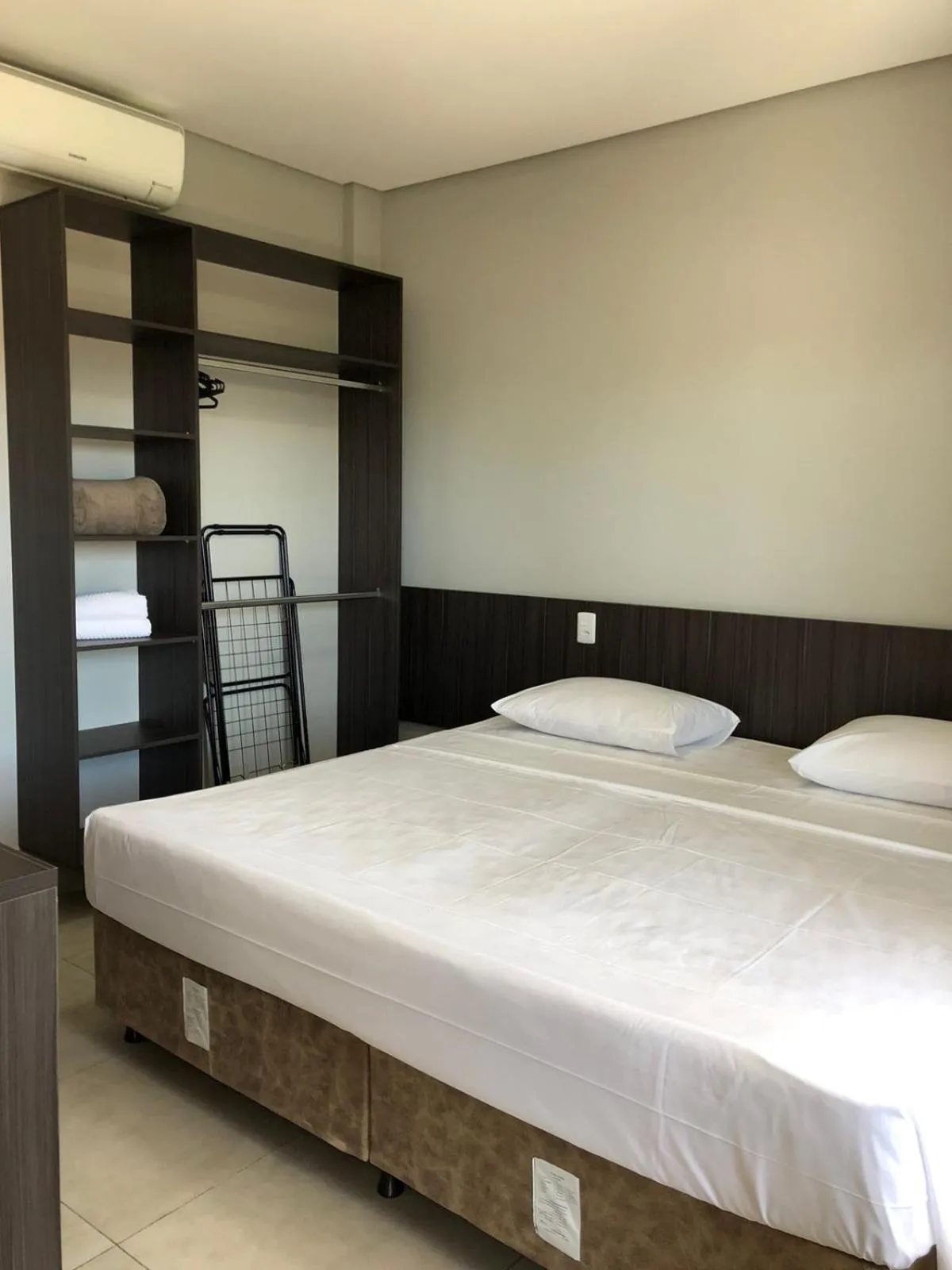 Bed in Vila Nóbrega Residencial