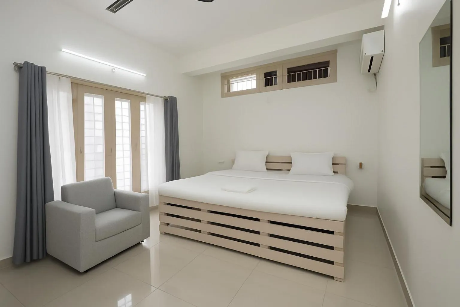 Bed in Urban Inn Rukminigaon