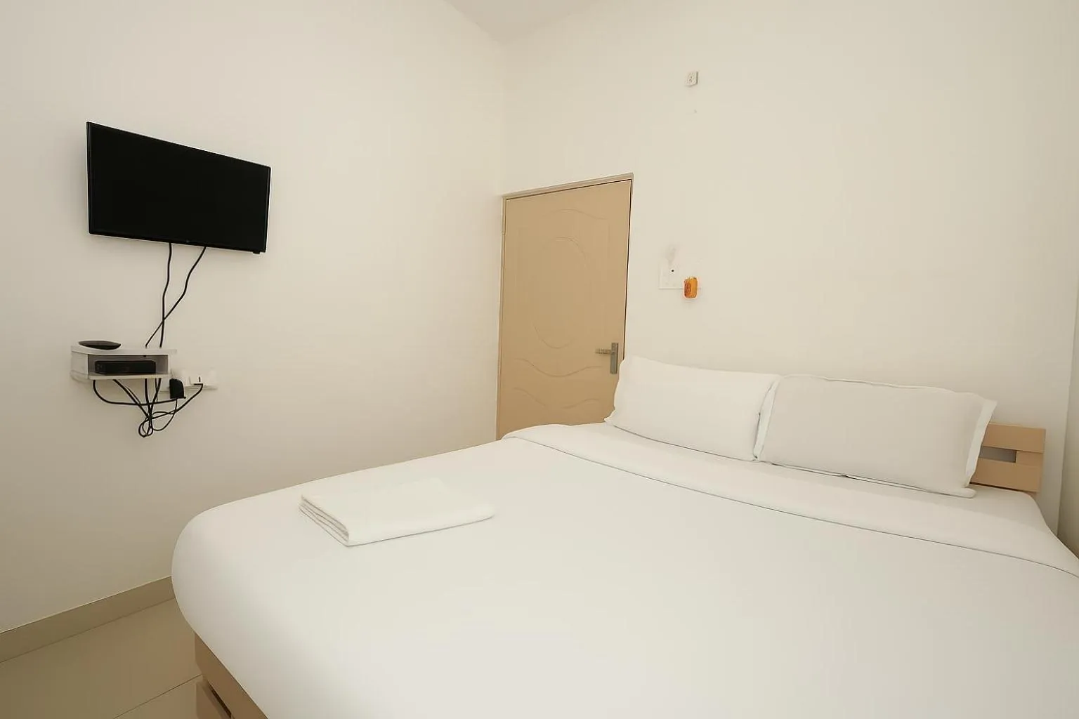 Bed in Urban Inn Rukminigaon