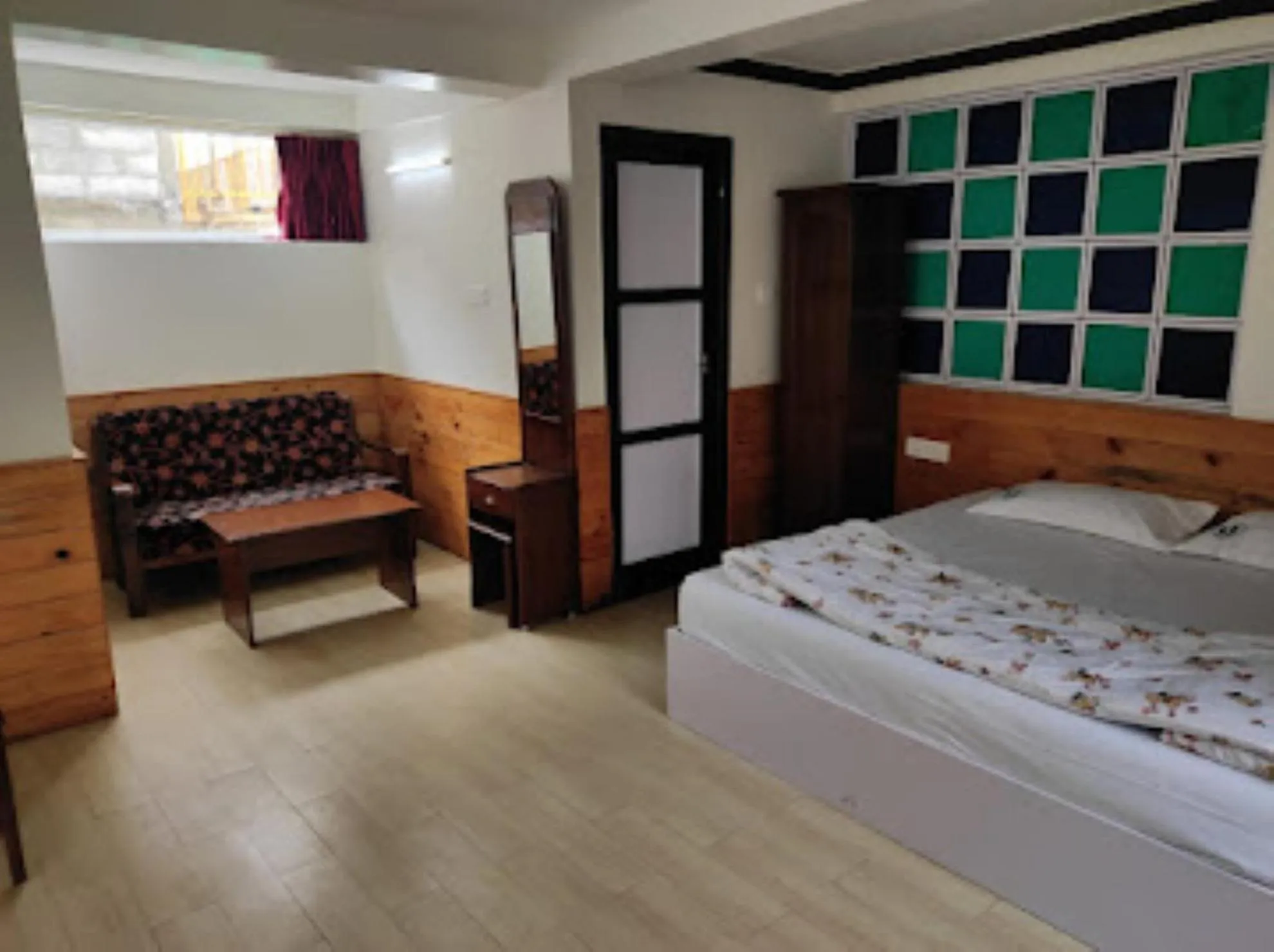 Bed in The Jacks Hilltop Resort Kodaikanal