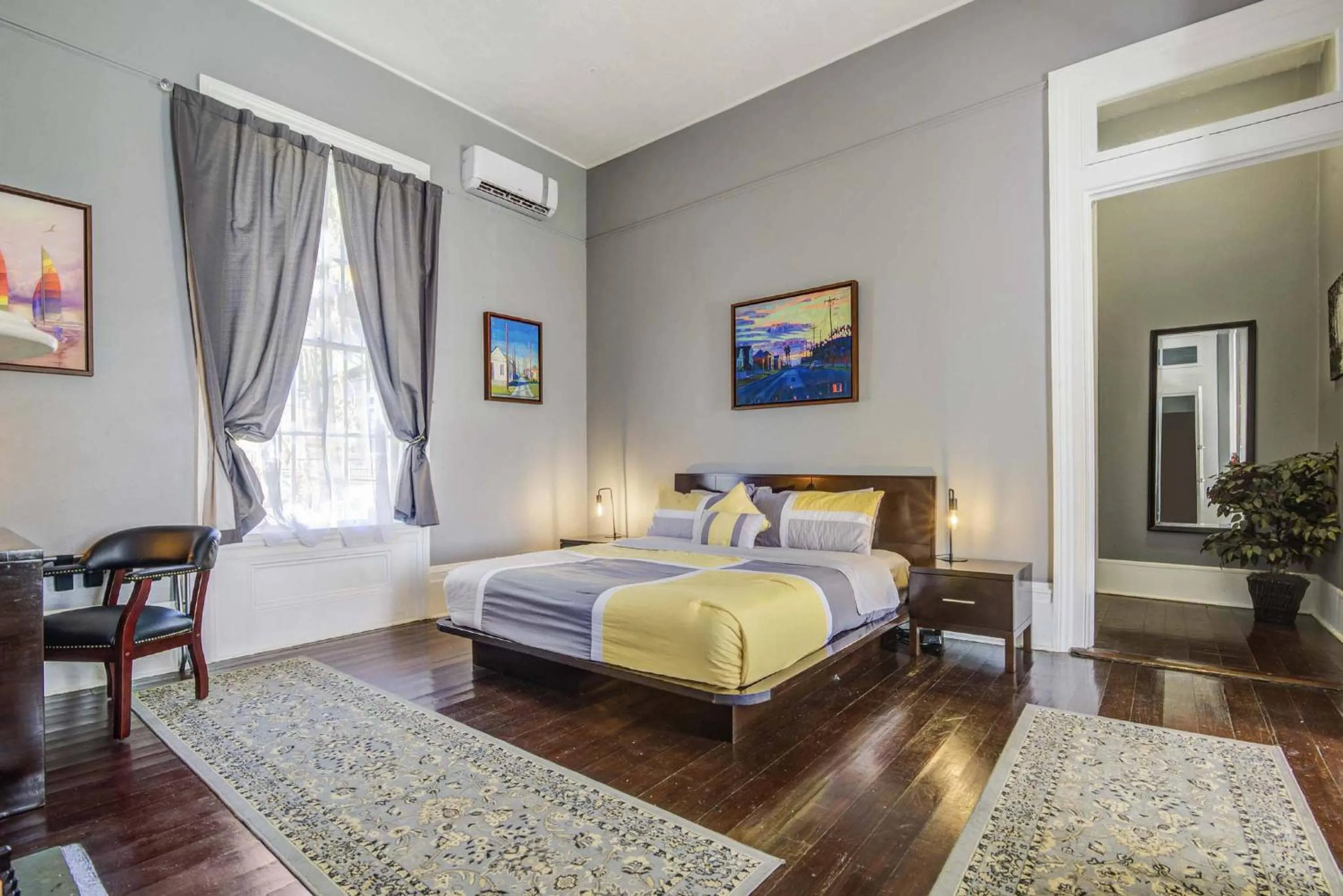 Bedroom, Bed in The George Manor