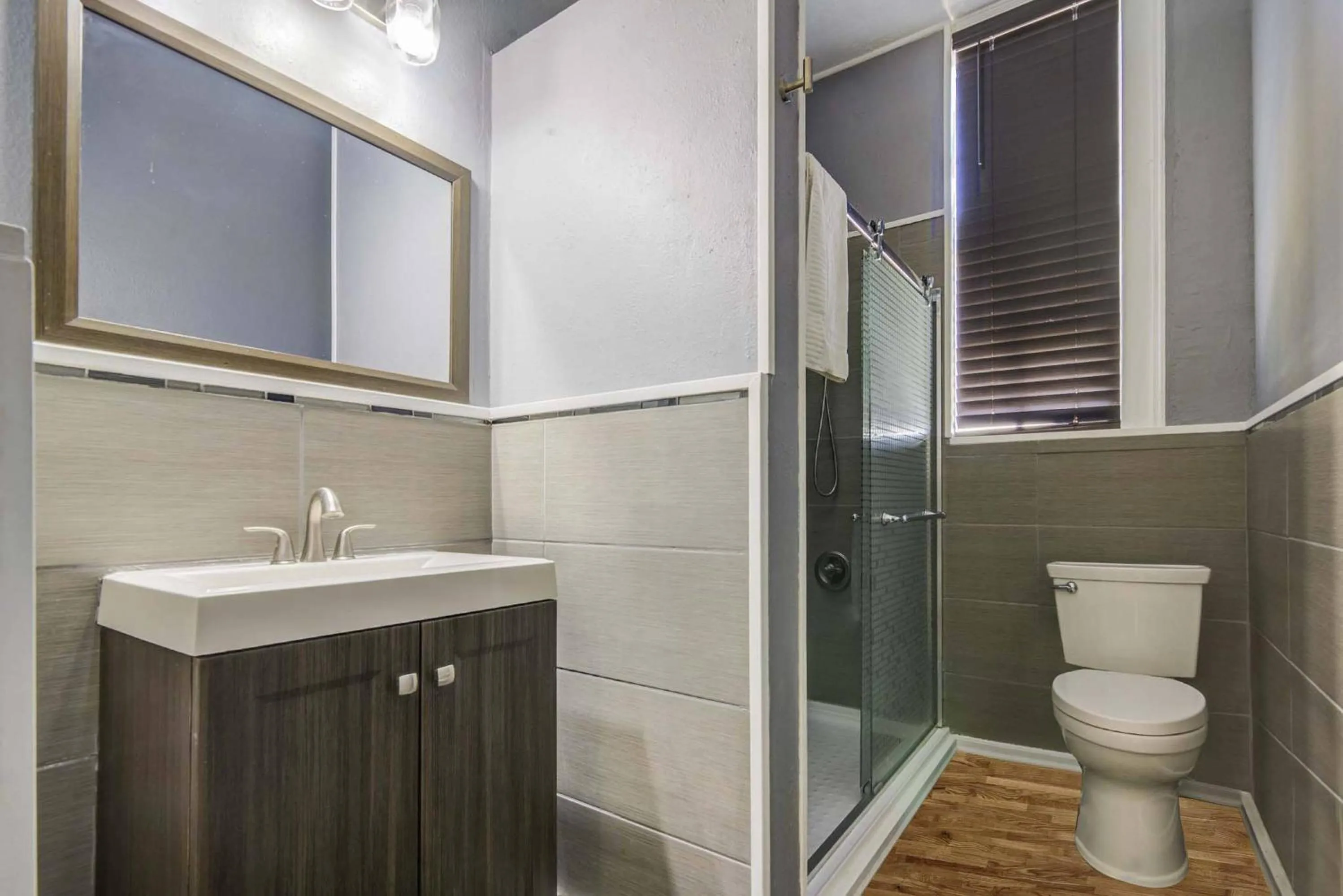 Bathroom in The George Manor