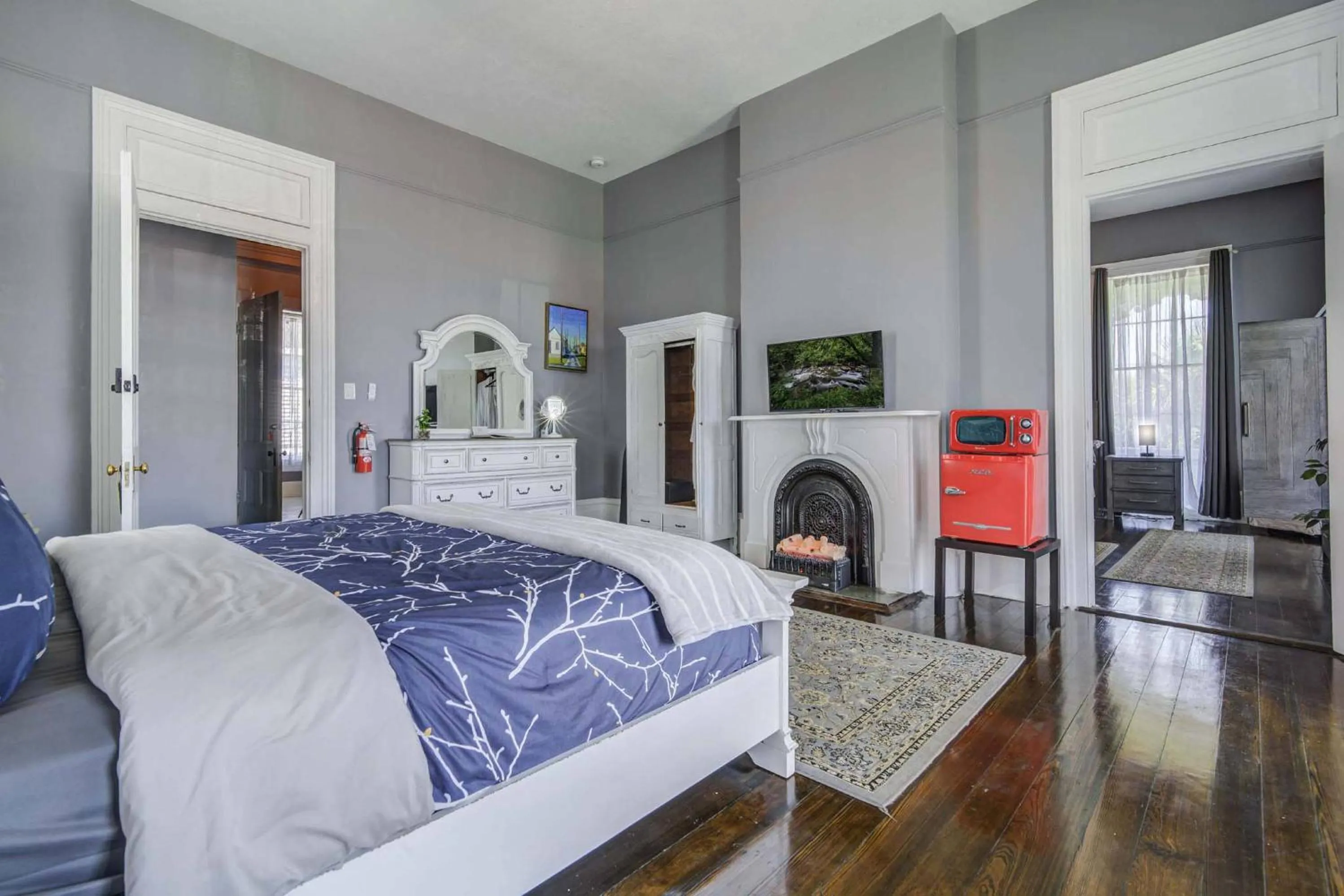 Bedroom, Bed in The George Manor